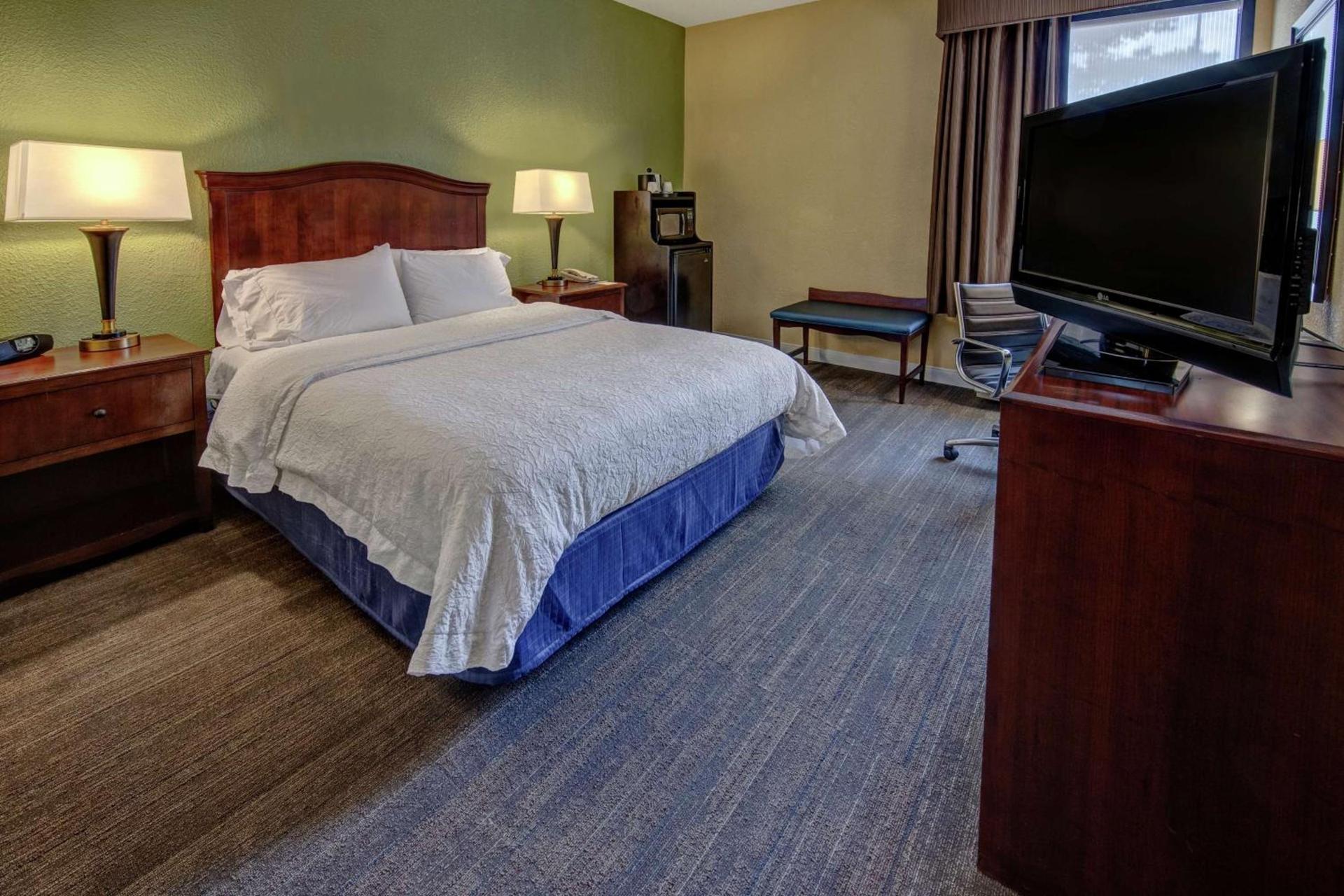Hampton Inn Raleigh Cary photo 31
