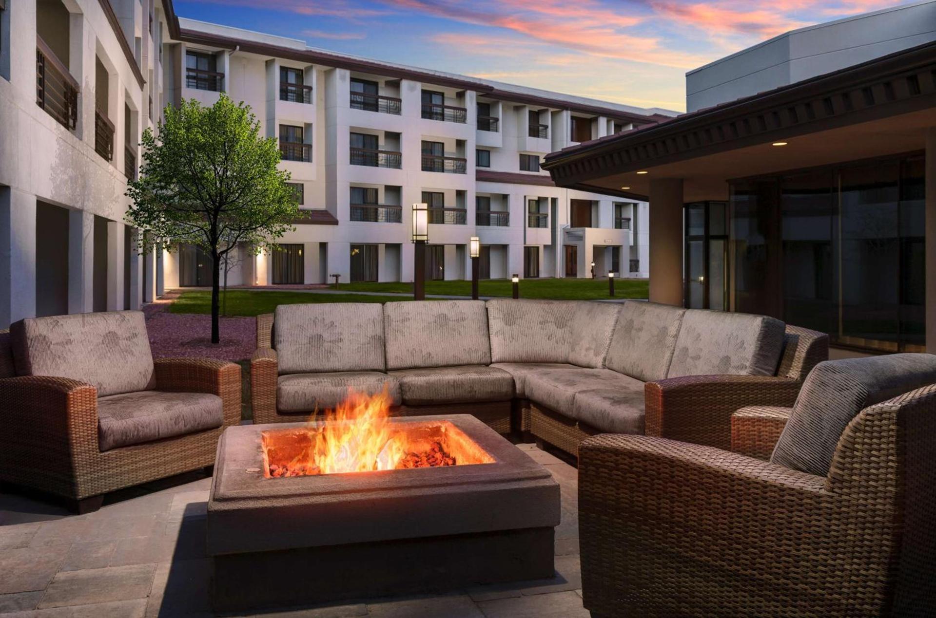 DoubleTree by Hilton Colorado Springs photo 4