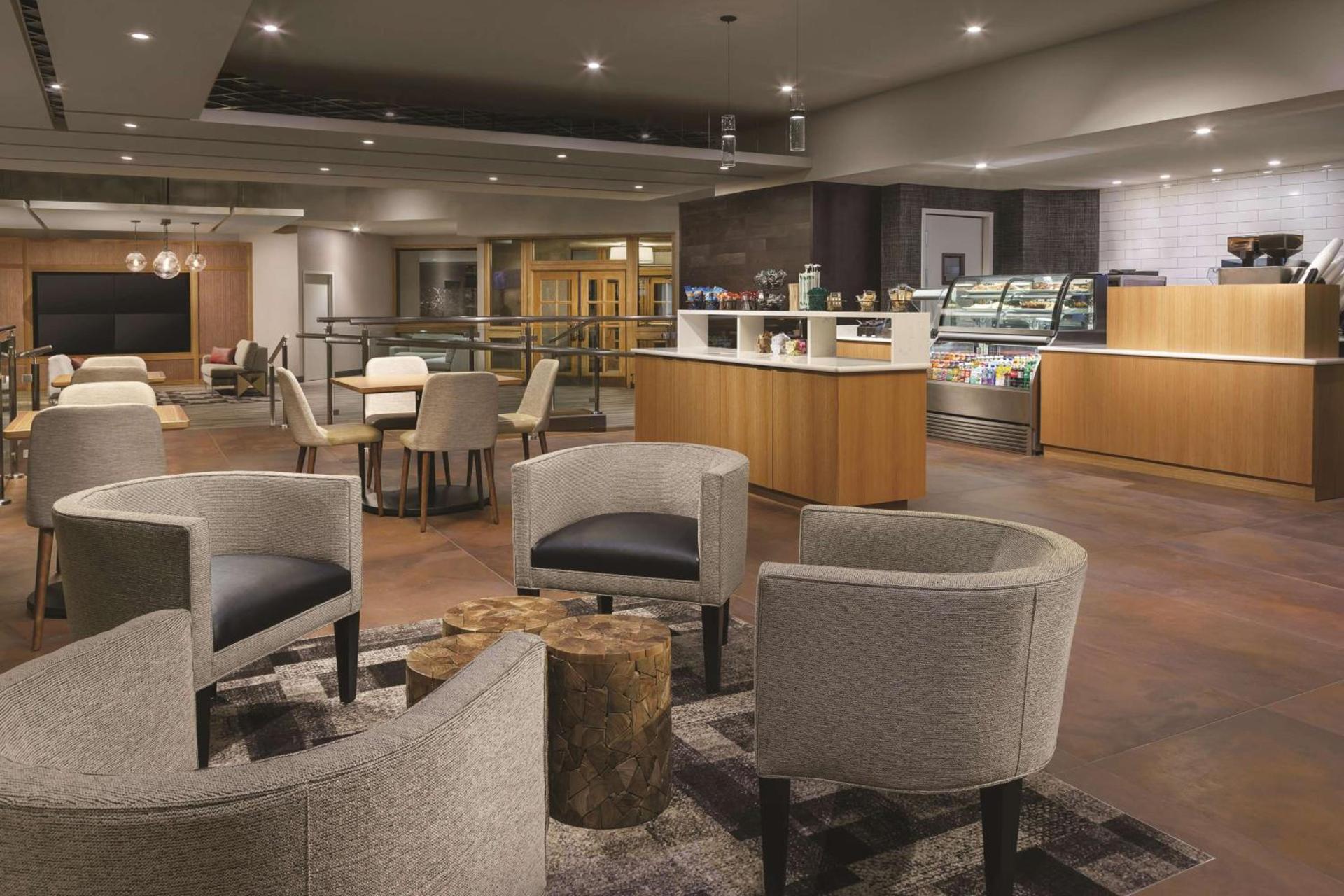DoubleTree by Hilton Colorado Springs photo 15