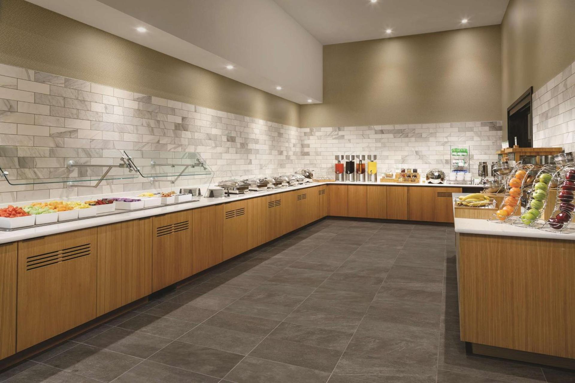 DoubleTree by Hilton Colorado Springs photo 20