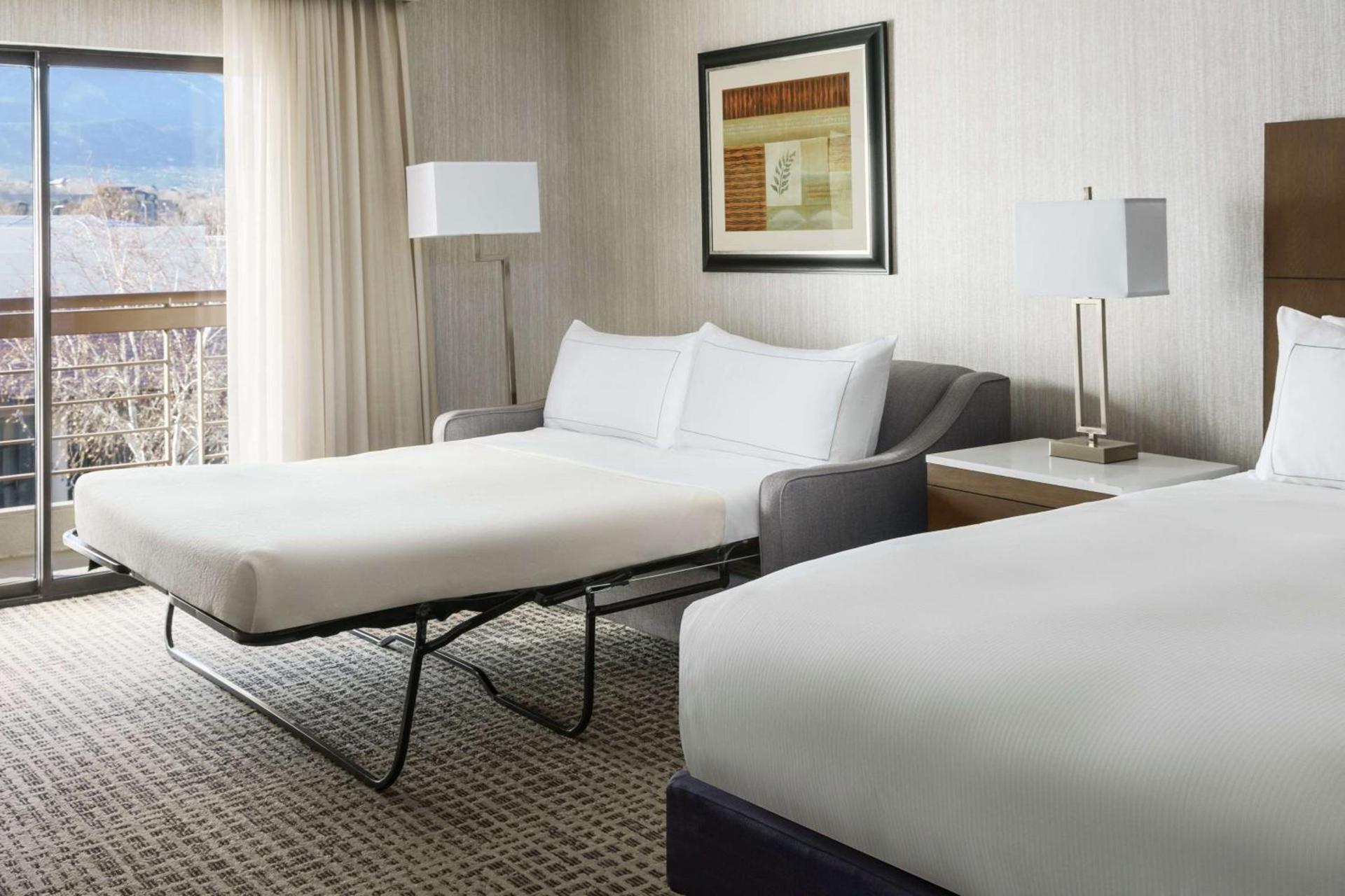DoubleTree by Hilton Colorado Springs photo 53