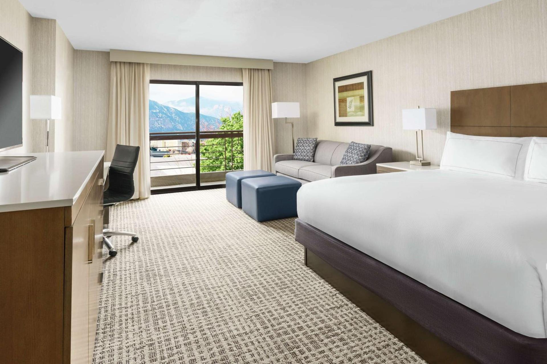 DoubleTree by Hilton Colorado Springs photo 54