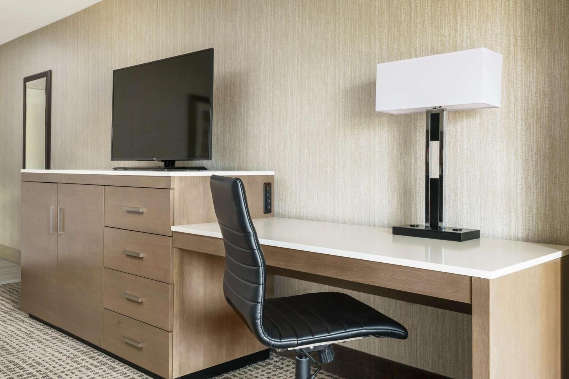 DoubleTree by Hilton Colorado Springs photo 58