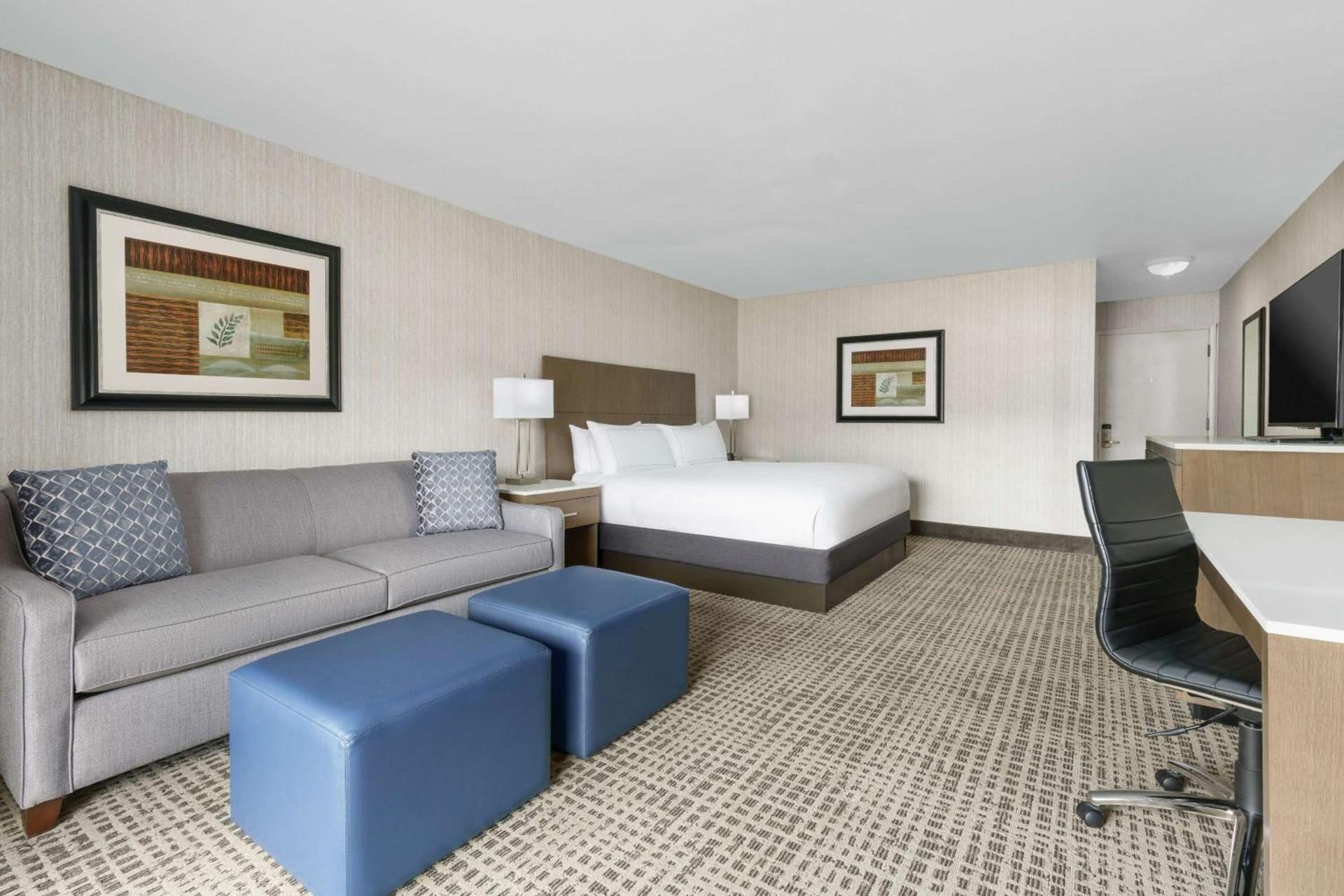 DoubleTree by Hilton Colorado Springs photo 25