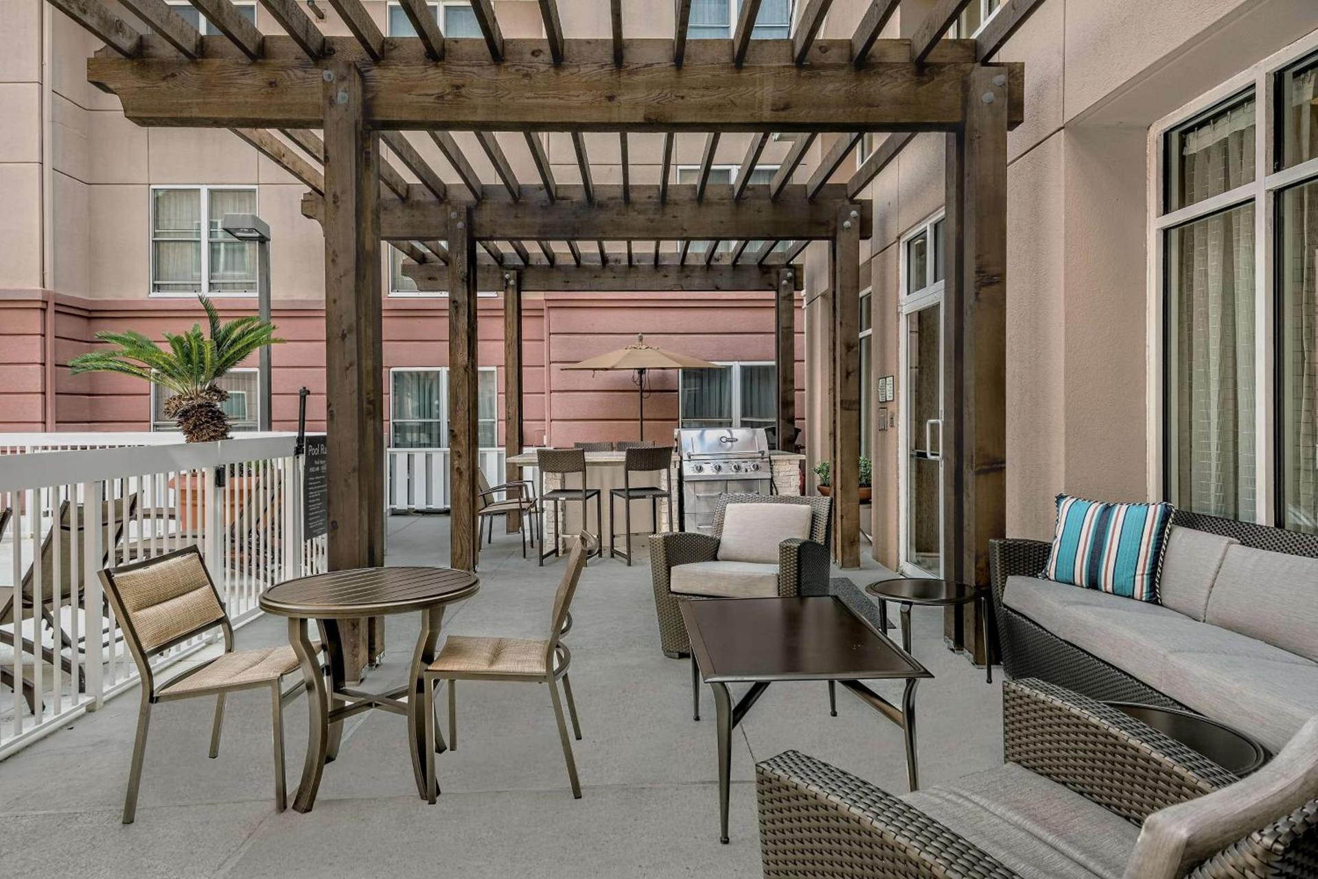 Homewood Suites by Hilton Houston-Clear Lake photo 2