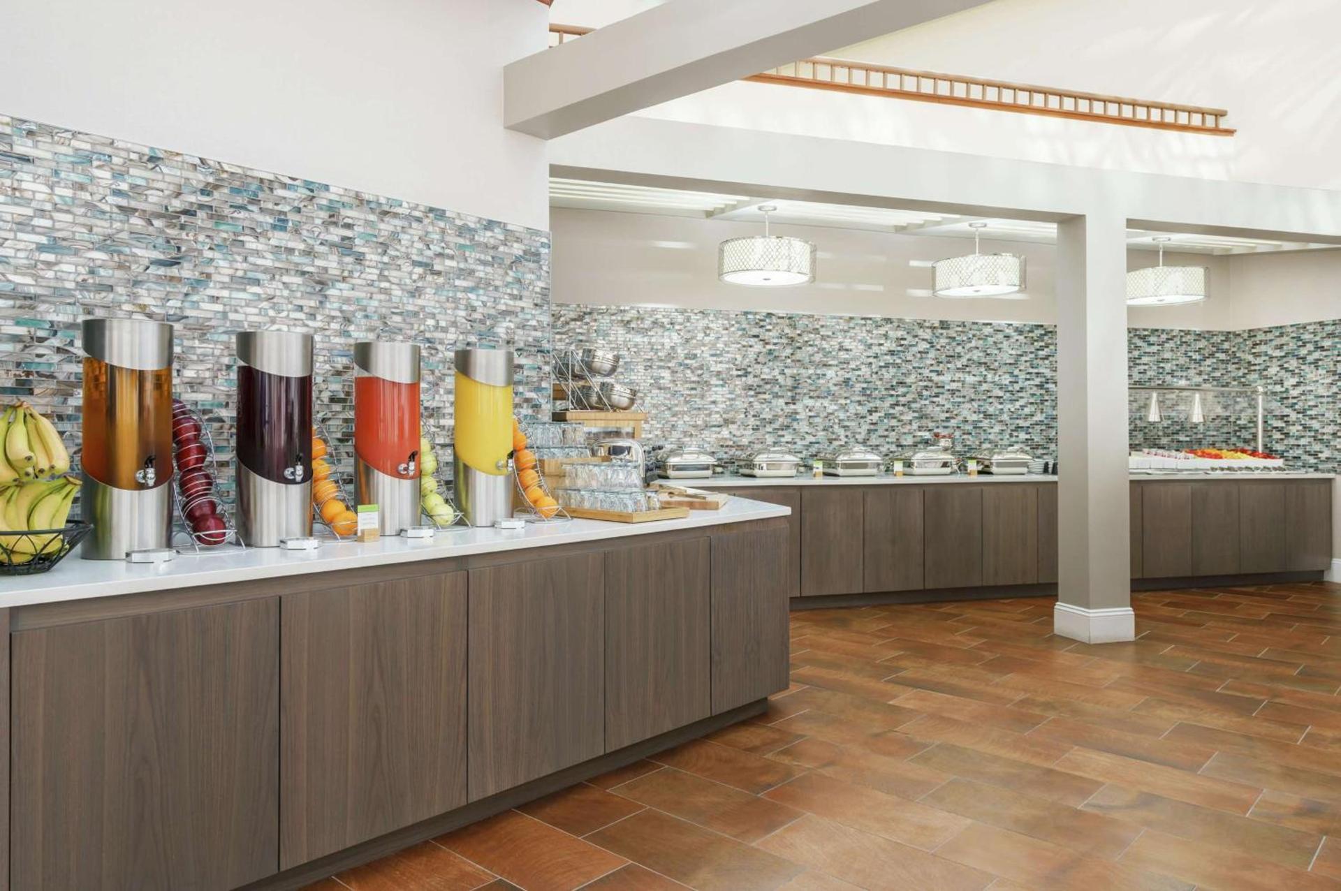 DoubleTree by Hilton Orlando Airport Hotel photo 13