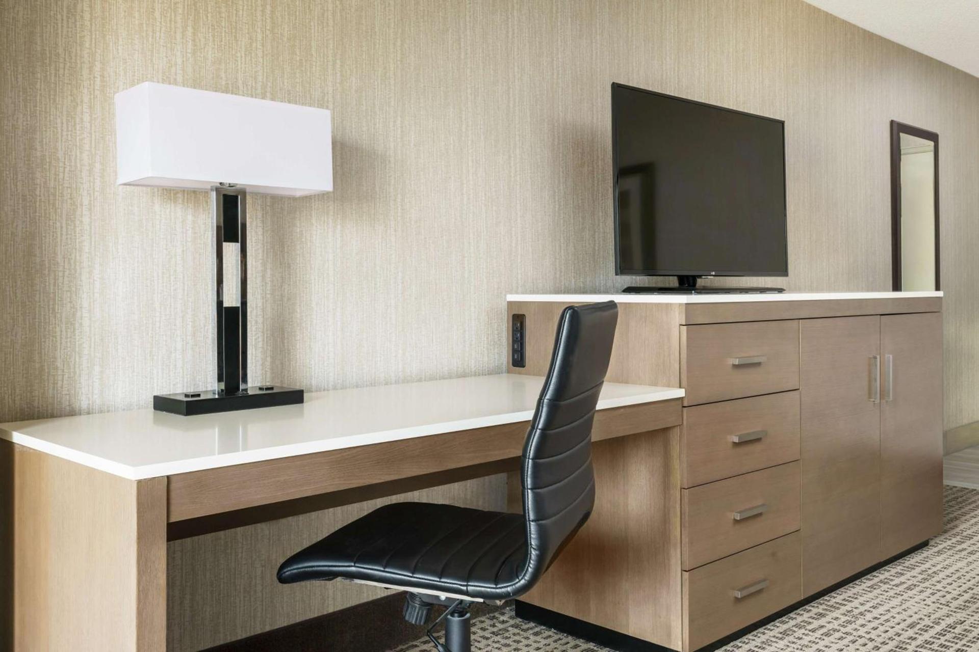 DoubleTree by Hilton Orlando Airport Hotel photo 17