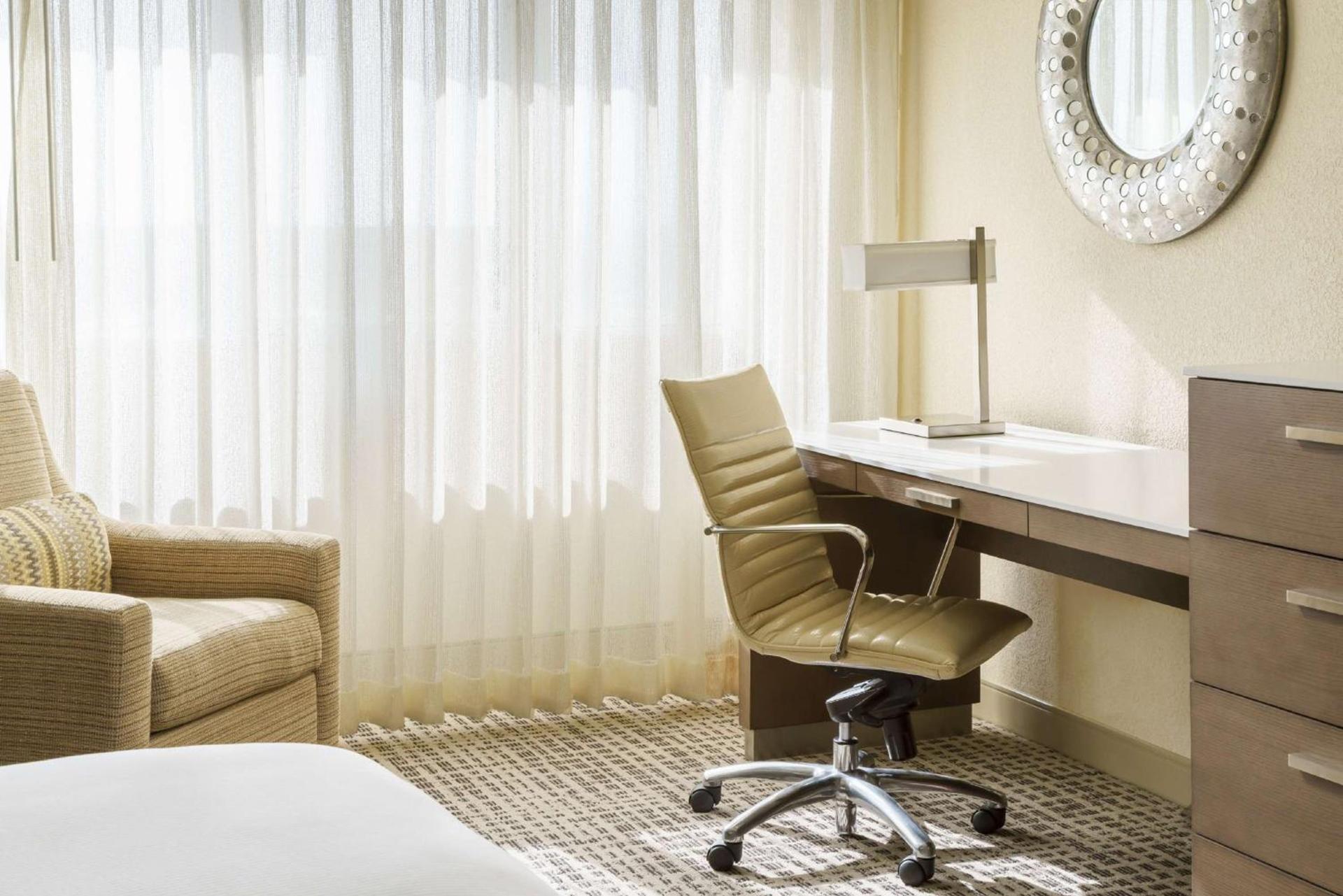DoubleTree by Hilton Orlando Airport Hotel photo 26