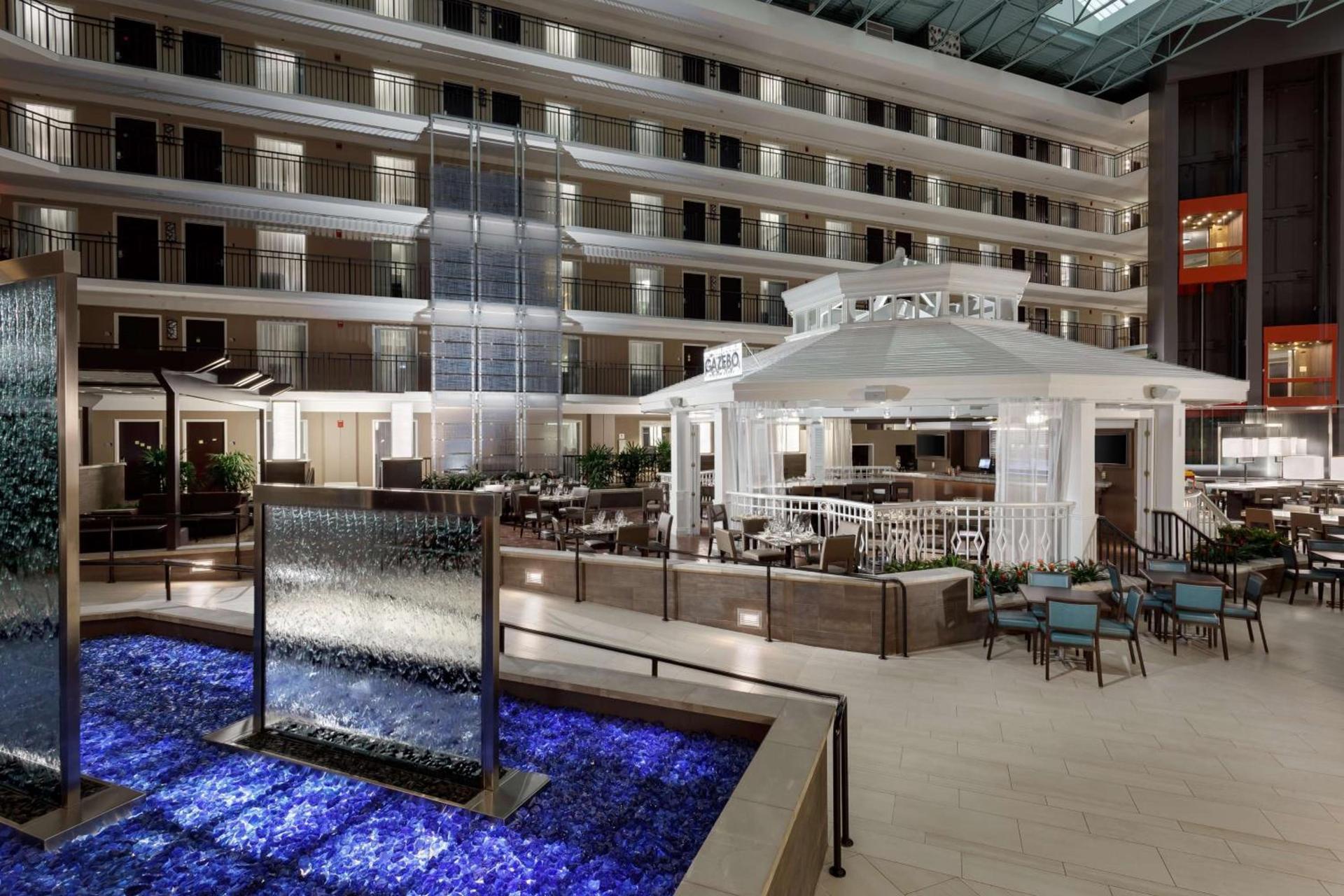 Embassy Suites by Hilton Orlando Lake Buena Vista Resort photo 8