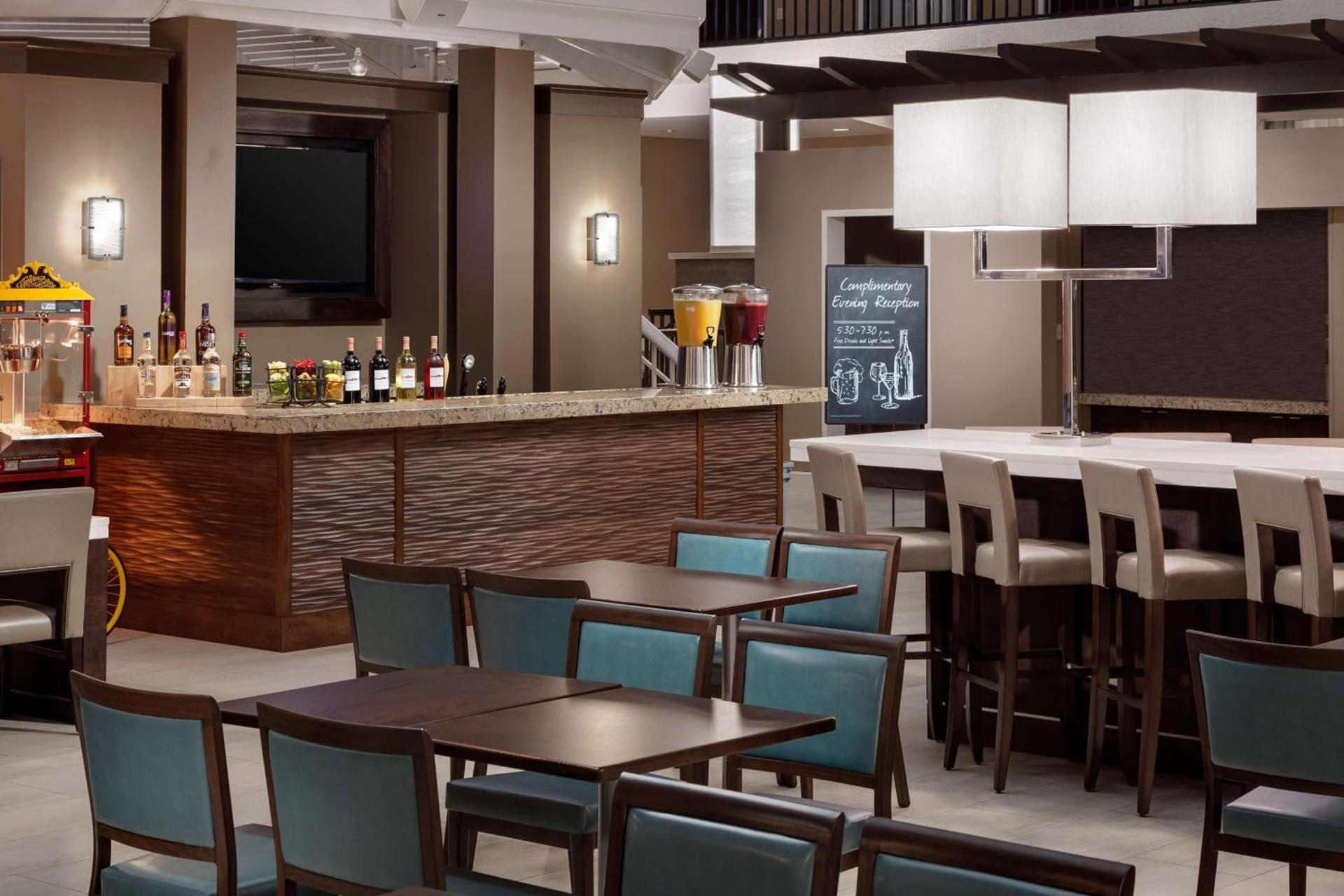 Embassy Suites by Hilton Orlando Lake Buena Vista Resort photo 35