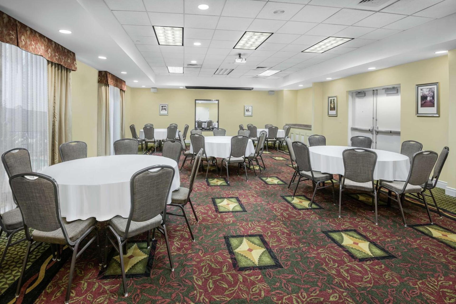 Hilton Garden Inn McAllen Airport photo 38