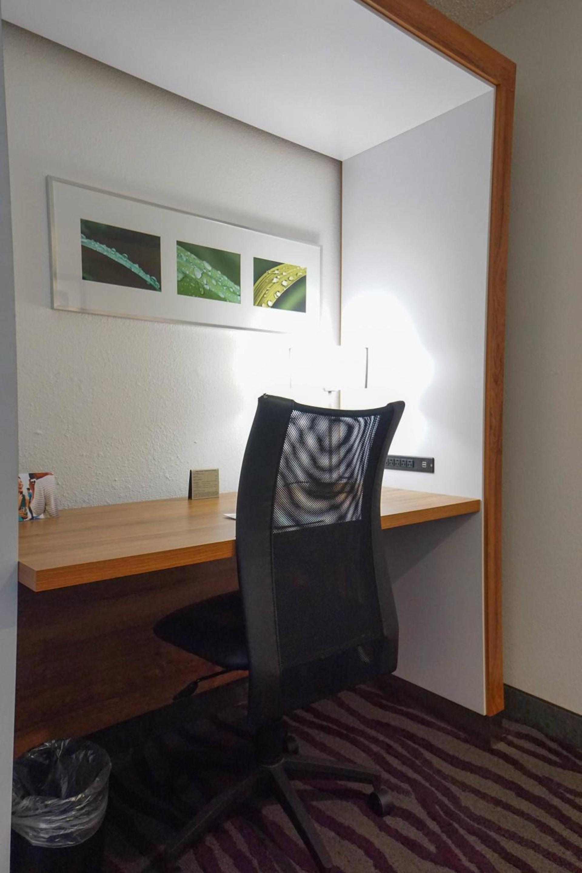 Country Inn & Suites by Radisson, Savannah Southside photo 8
