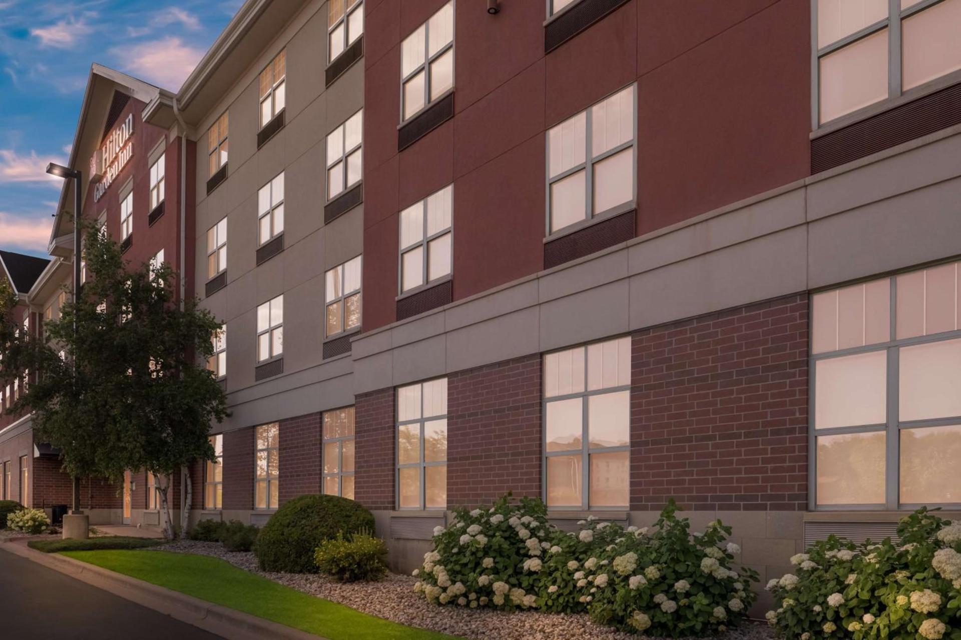 Hilton Garden Inn Rockford photo 8