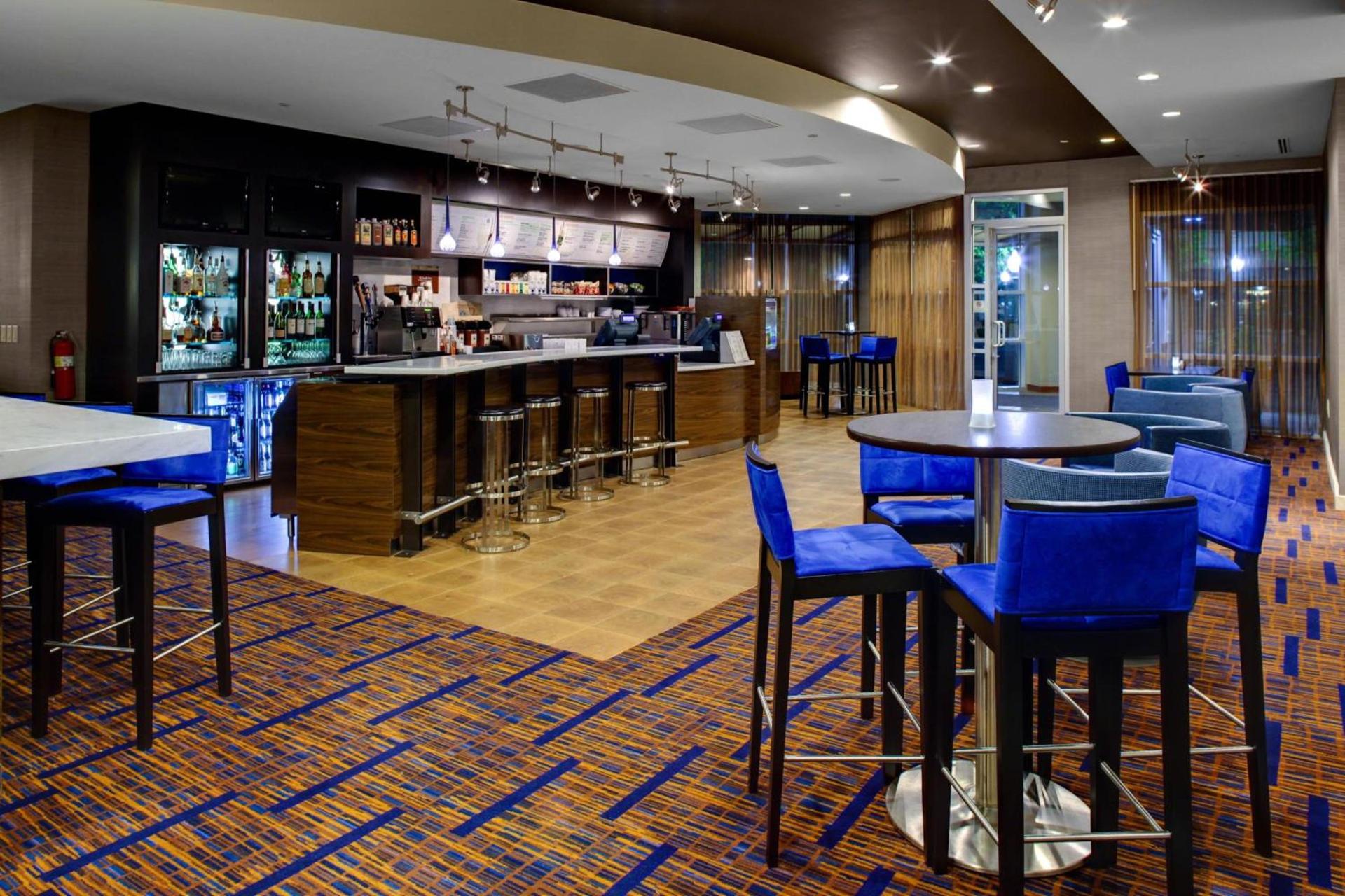 Courtyard by Marriott Atlanta Buckhead photo 13