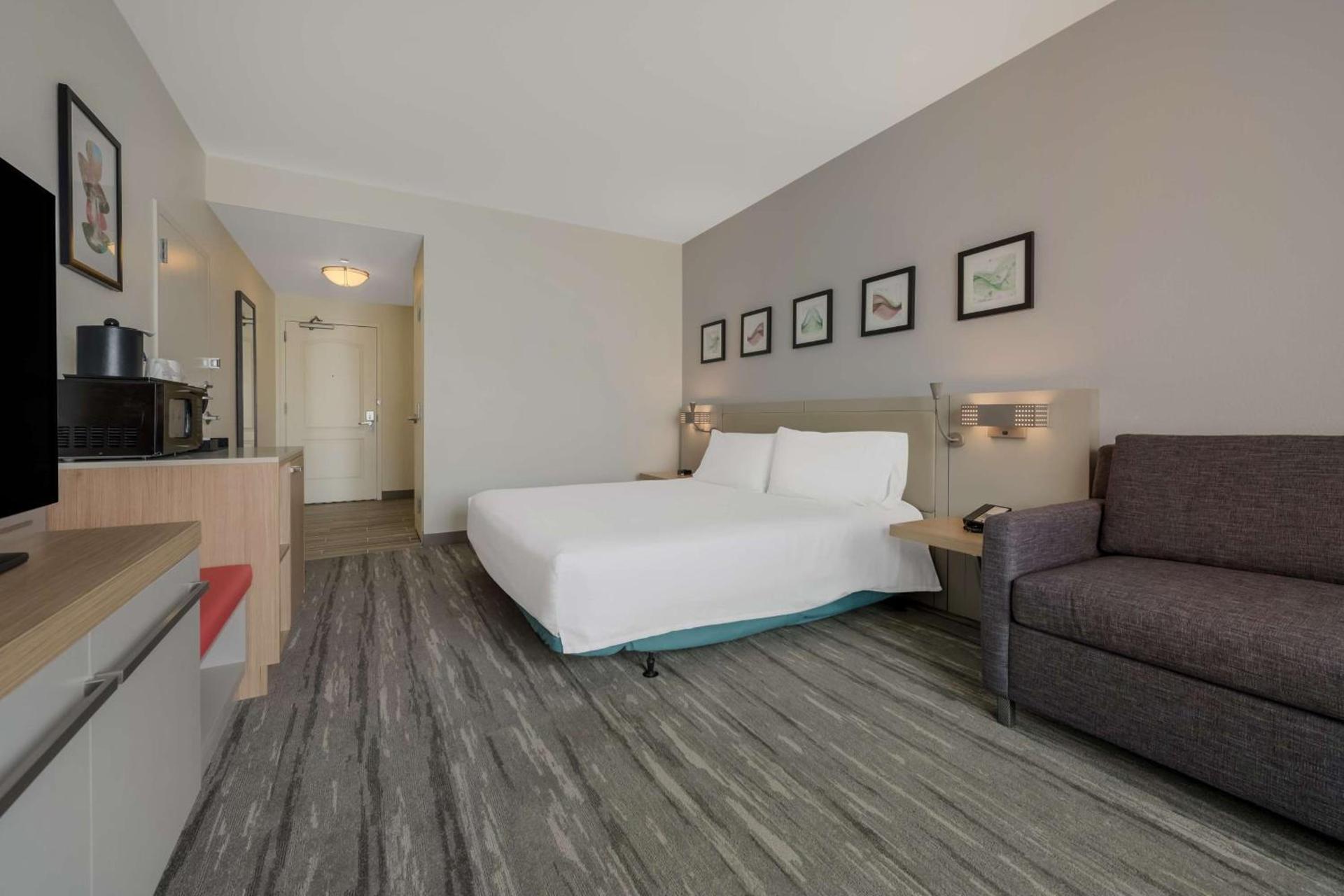 Hilton Garden Inn Rockford photo 23