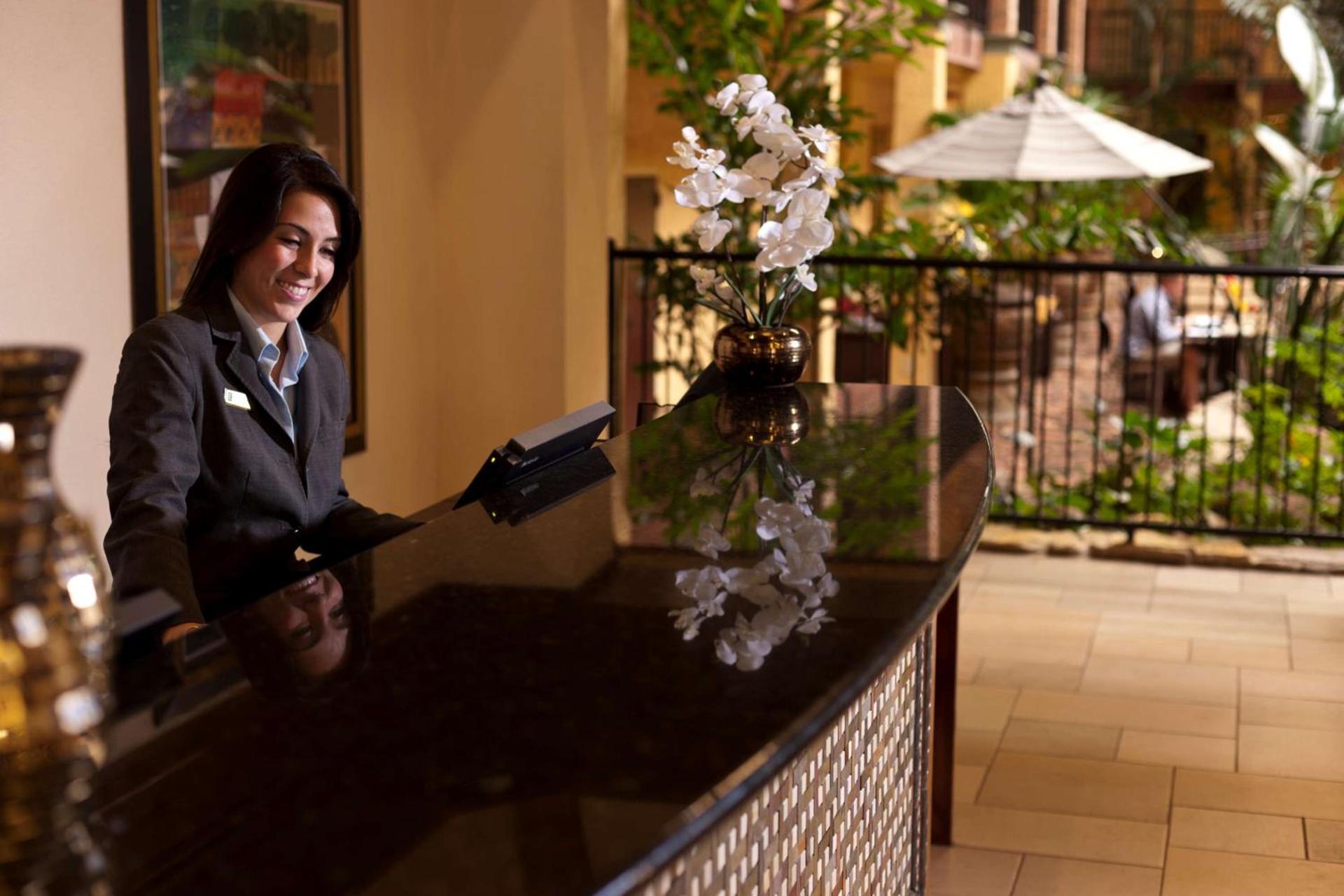 Embassy Suites Lubbock photo 7