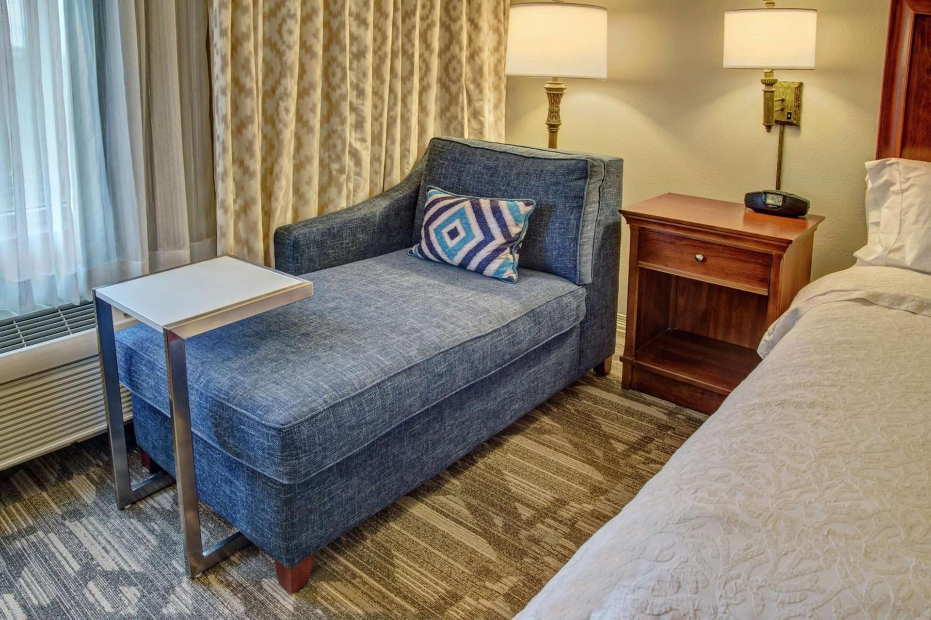 Hampton Inn & Suites Stuart-North photo 13