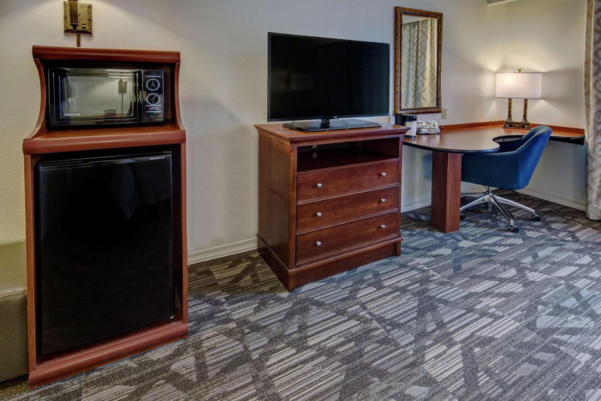 Hampton Inn & Suites Stuart-North photo 16