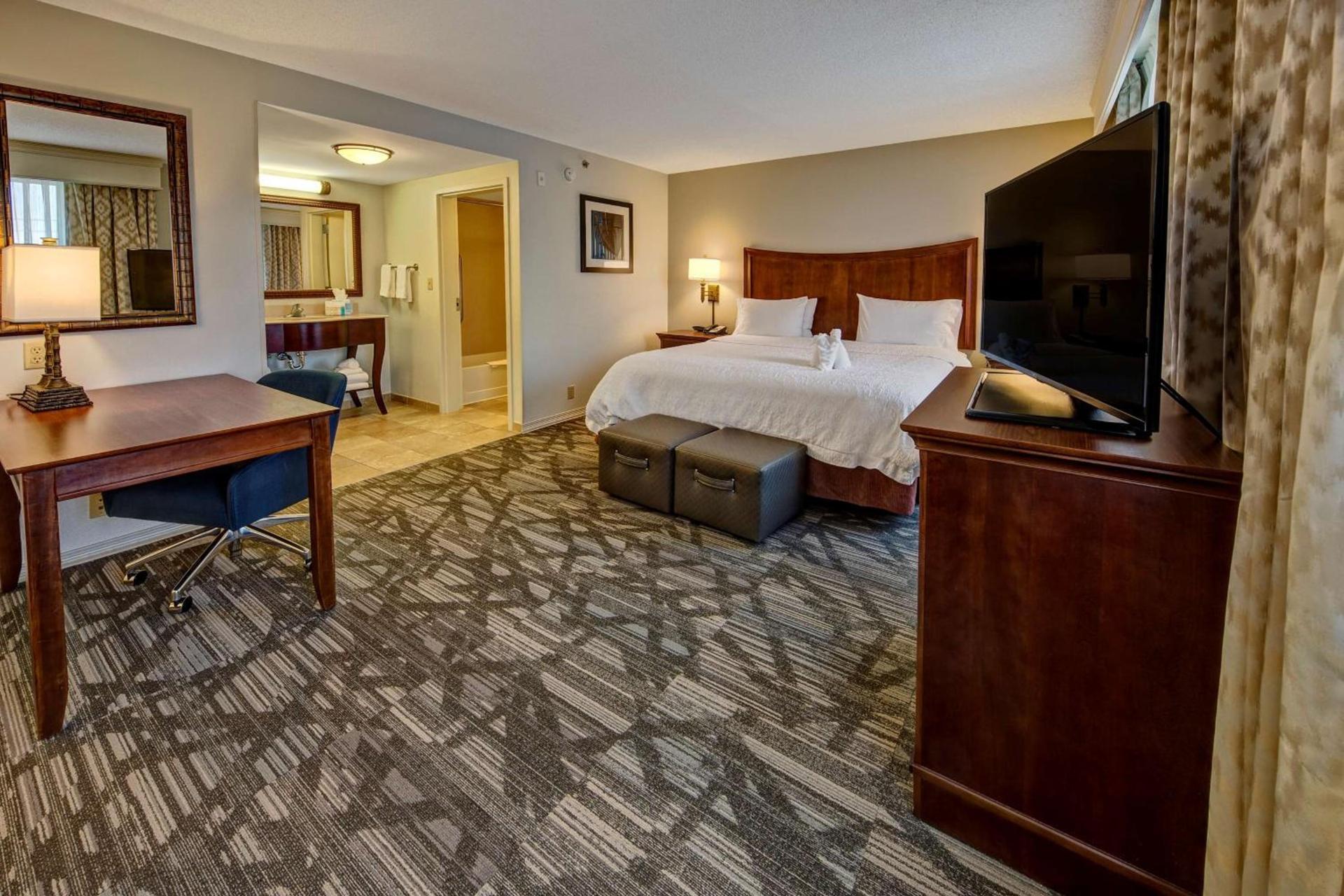 Hampton Inn & Suites Stuart-North photo 18
