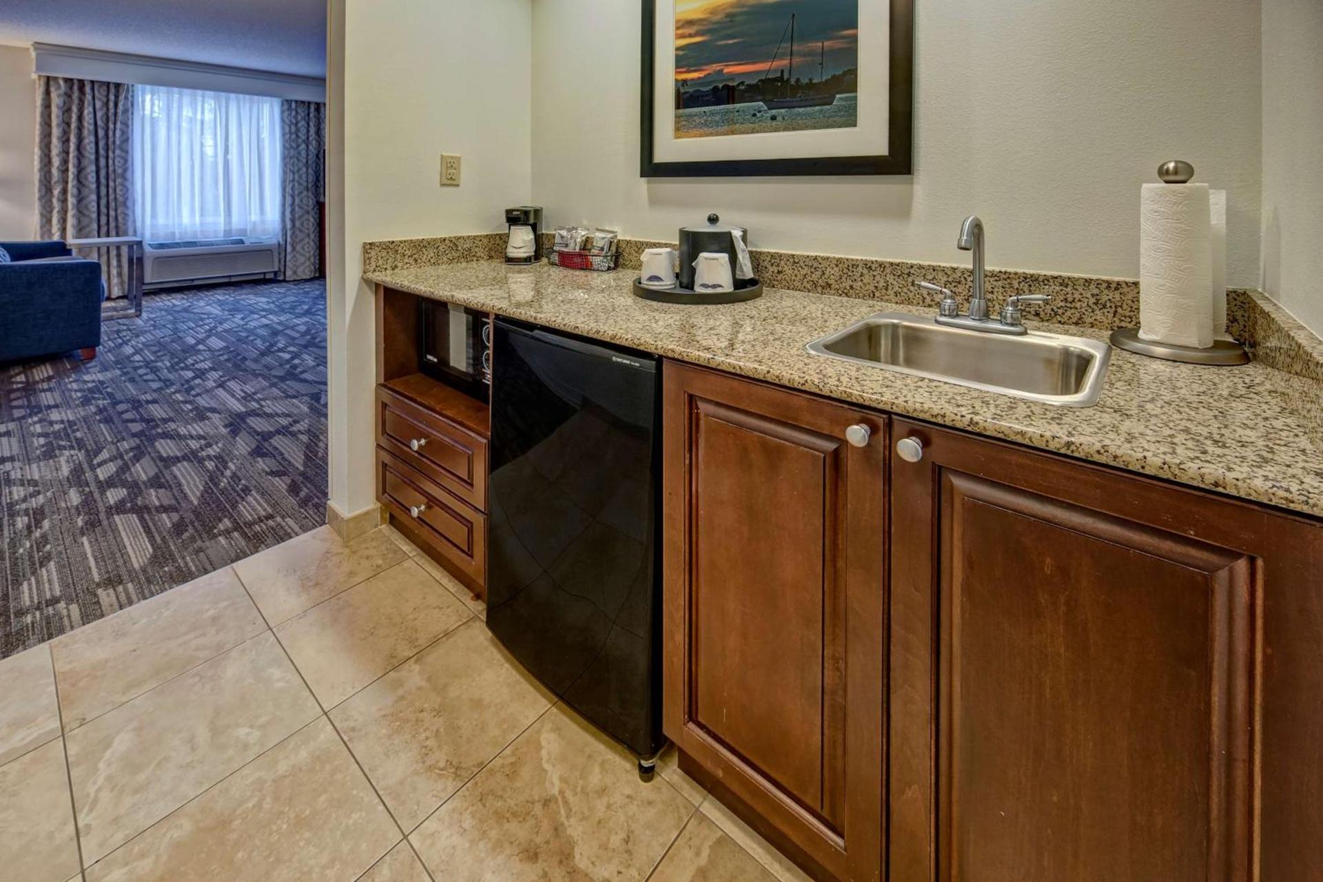 Hampton Inn & Suites Stuart-North photo 30