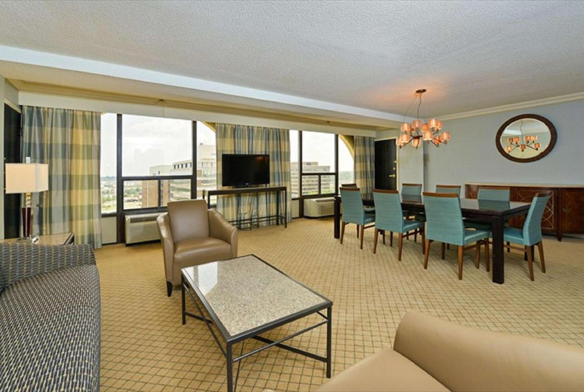 Hotel Belvoir Springfield photo 37