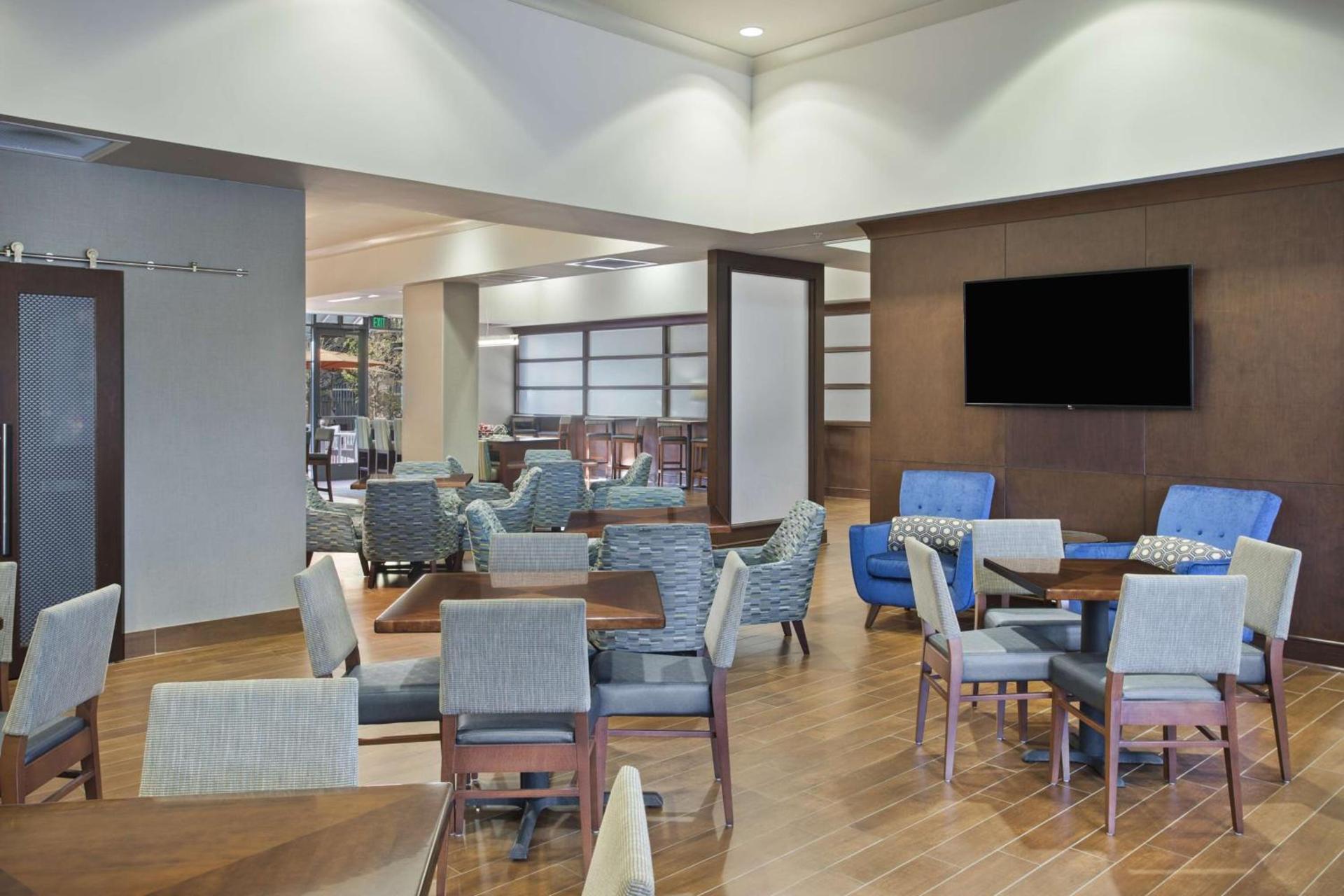 Hampton Inn & Suites Little Rock-Downtown photo 15