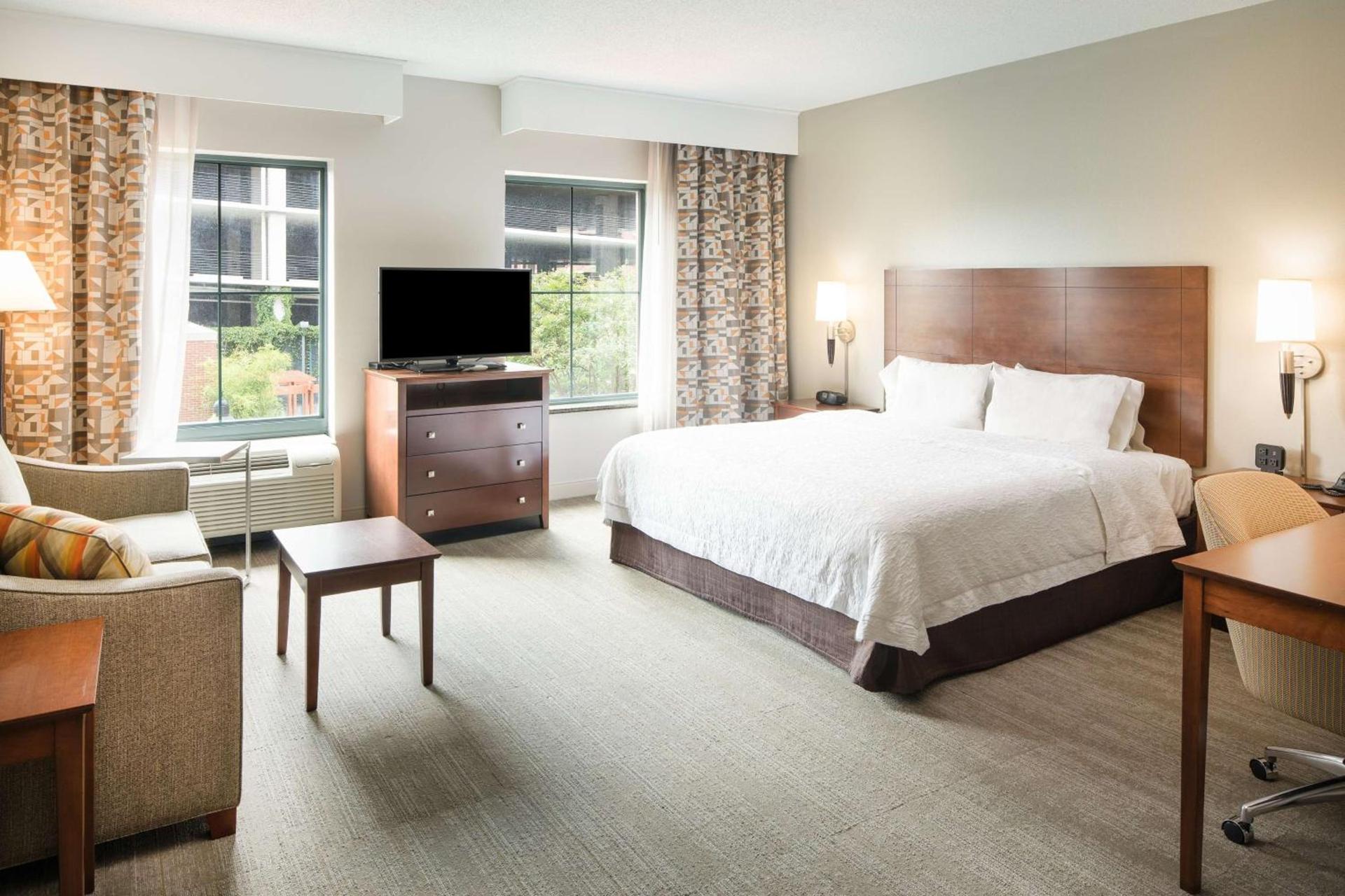 Hampton Inn & Suites Little Rock-Downtown photo 22