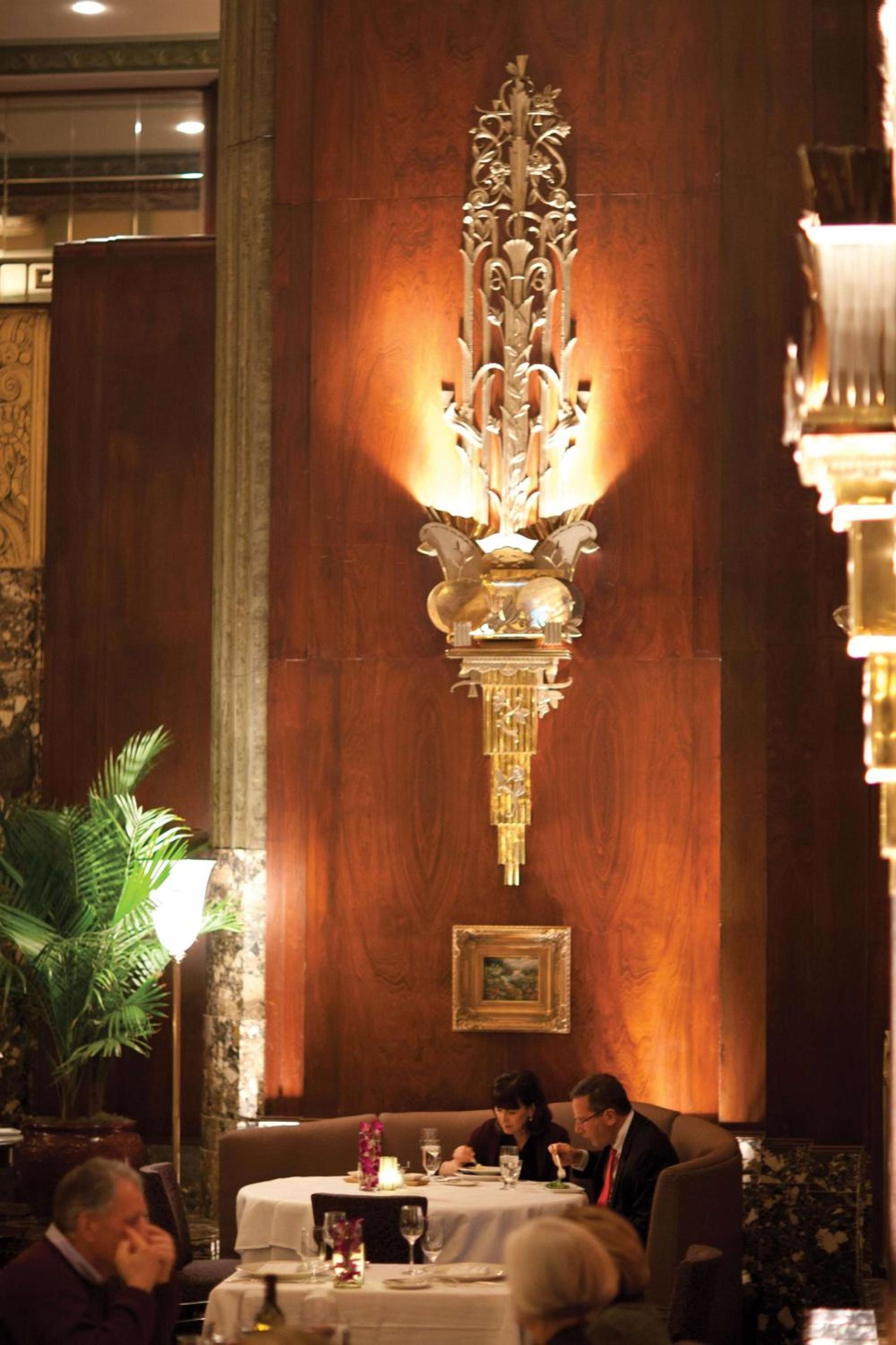 Hilton Cincinnati Netherland Plaza photo 16