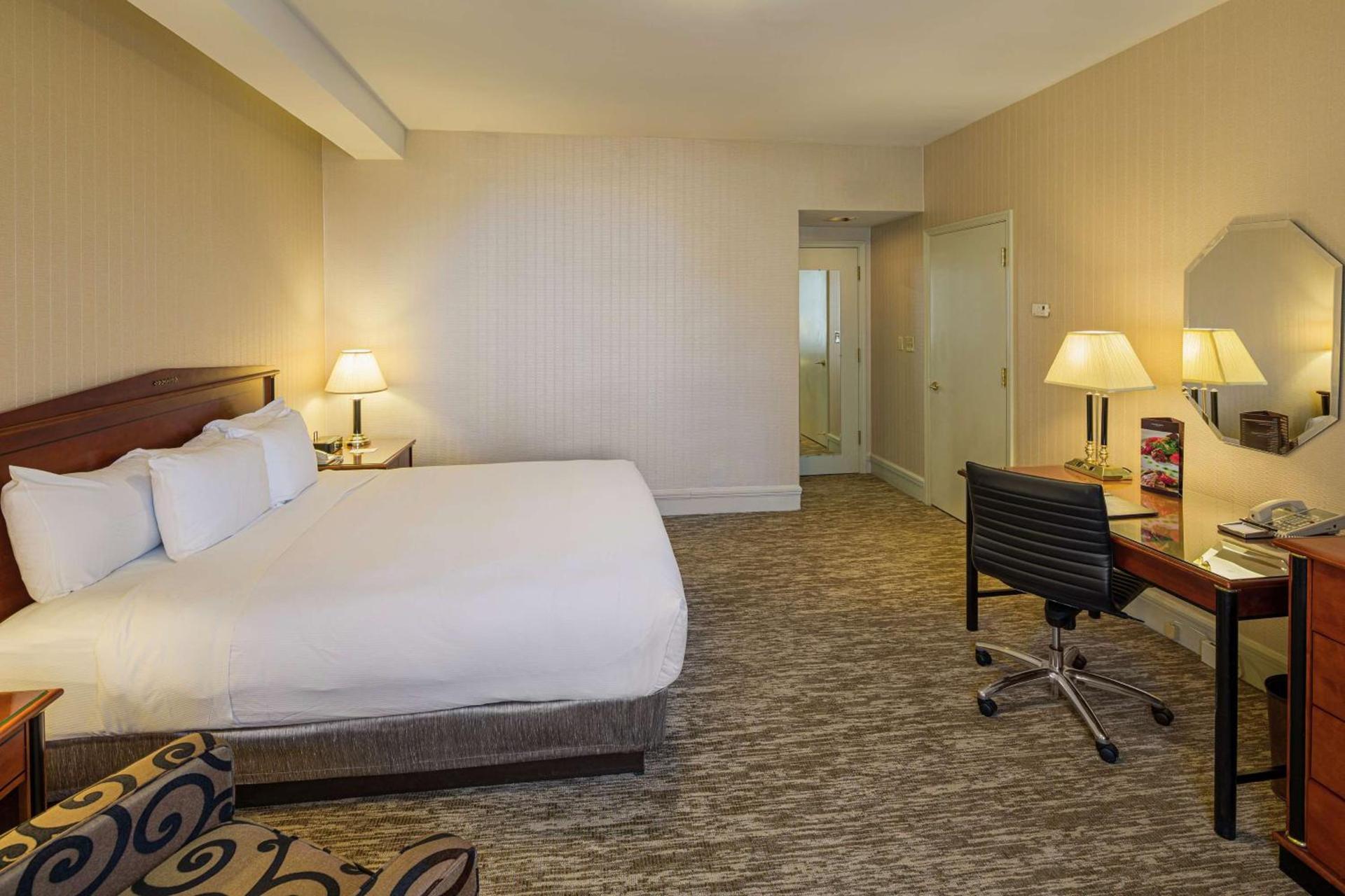 Hilton Cincinnati Netherland Plaza photo 27