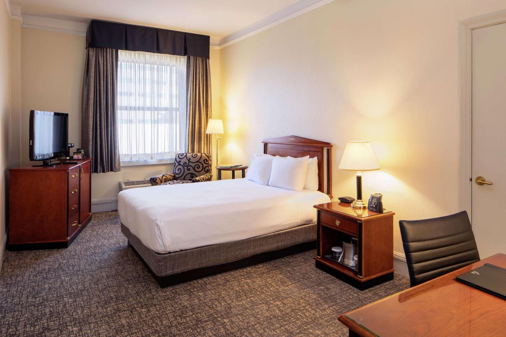 Hilton Cincinnati Netherland Plaza photo 78