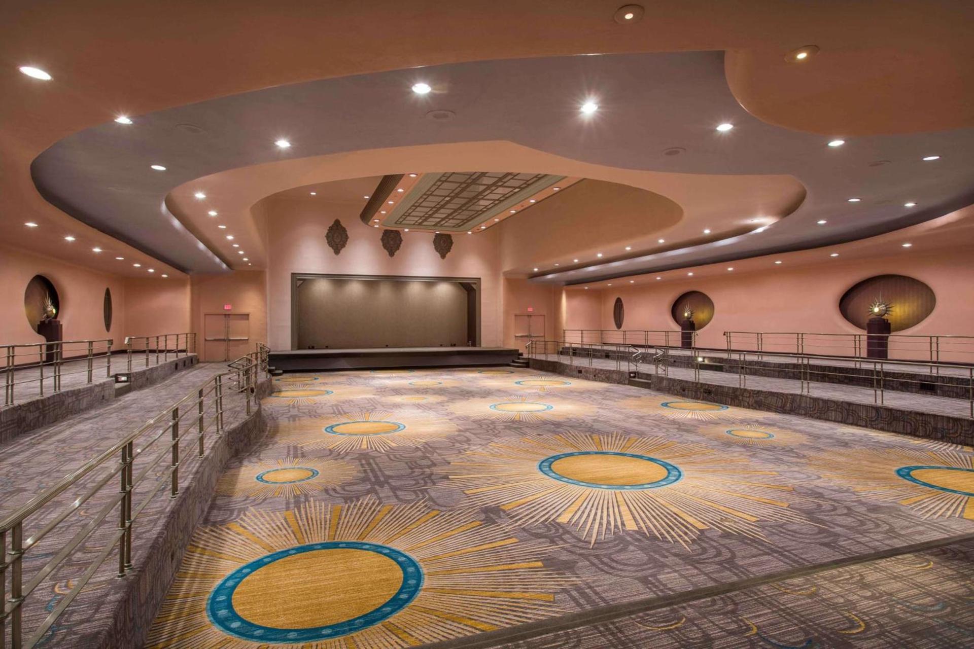 Hilton Cincinnati Netherland Plaza photo 53