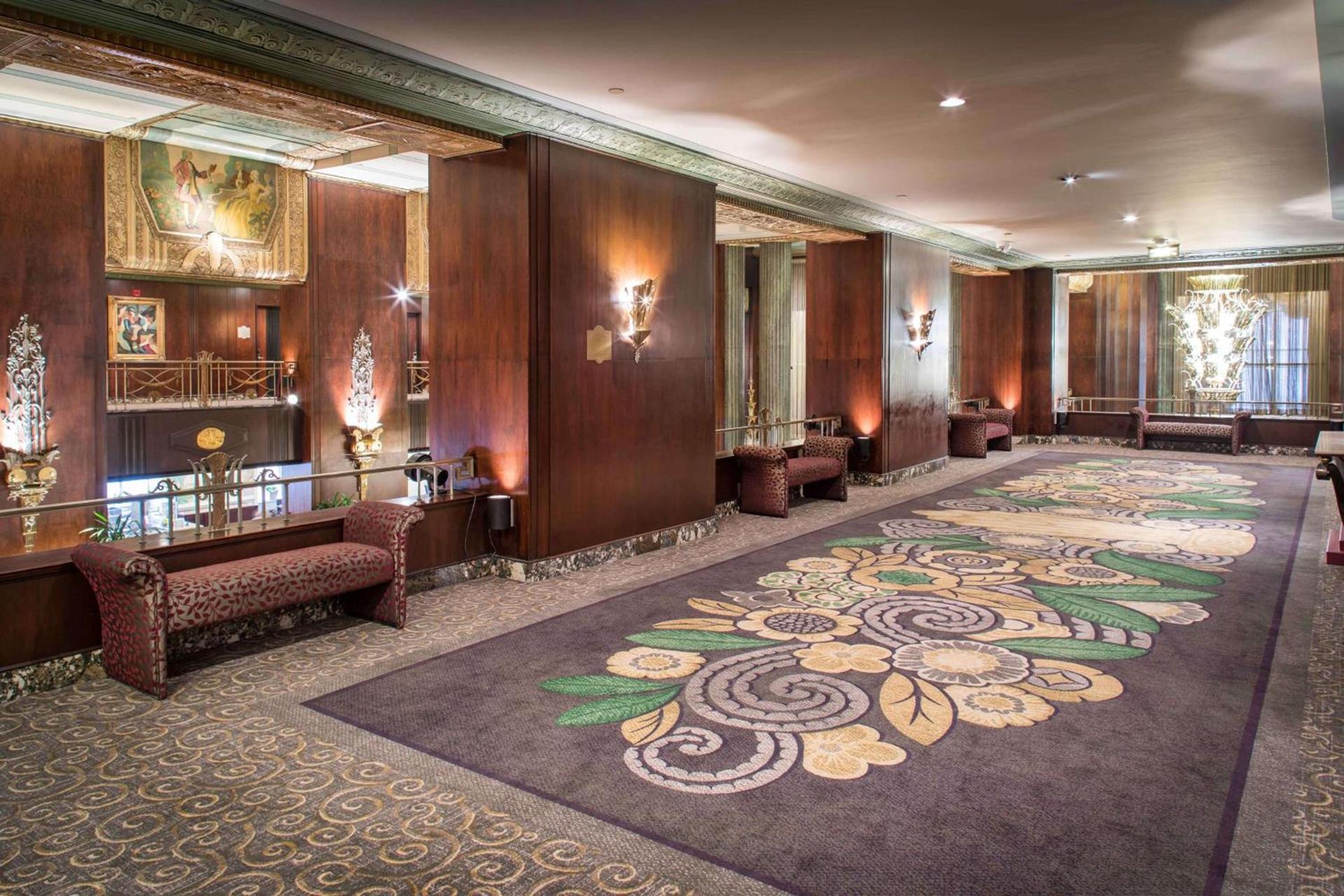 Hilton Cincinnati Netherland Plaza photo 72