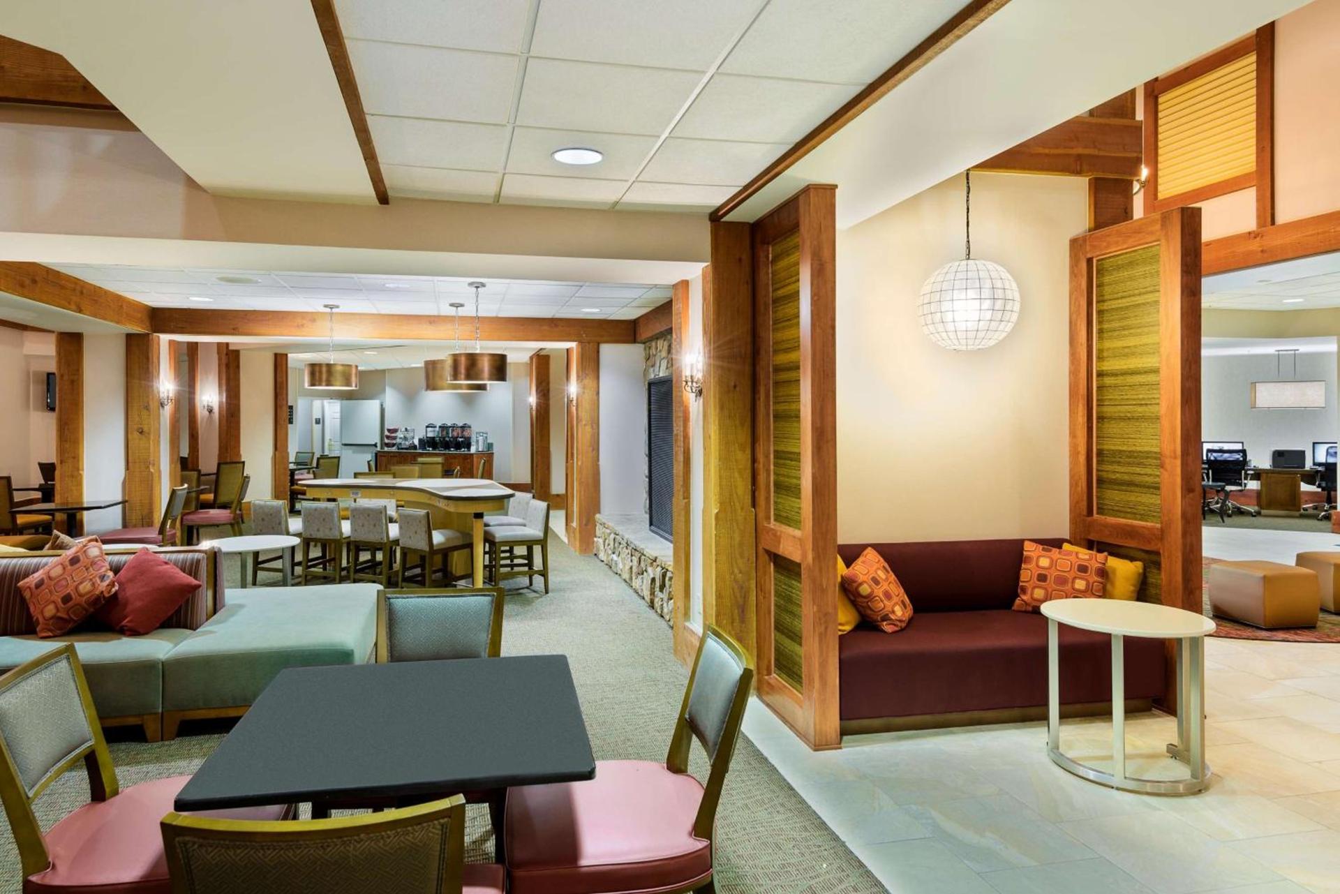 Homewood Suites by Hilton Raleigh/Crabtree Valley photo 12