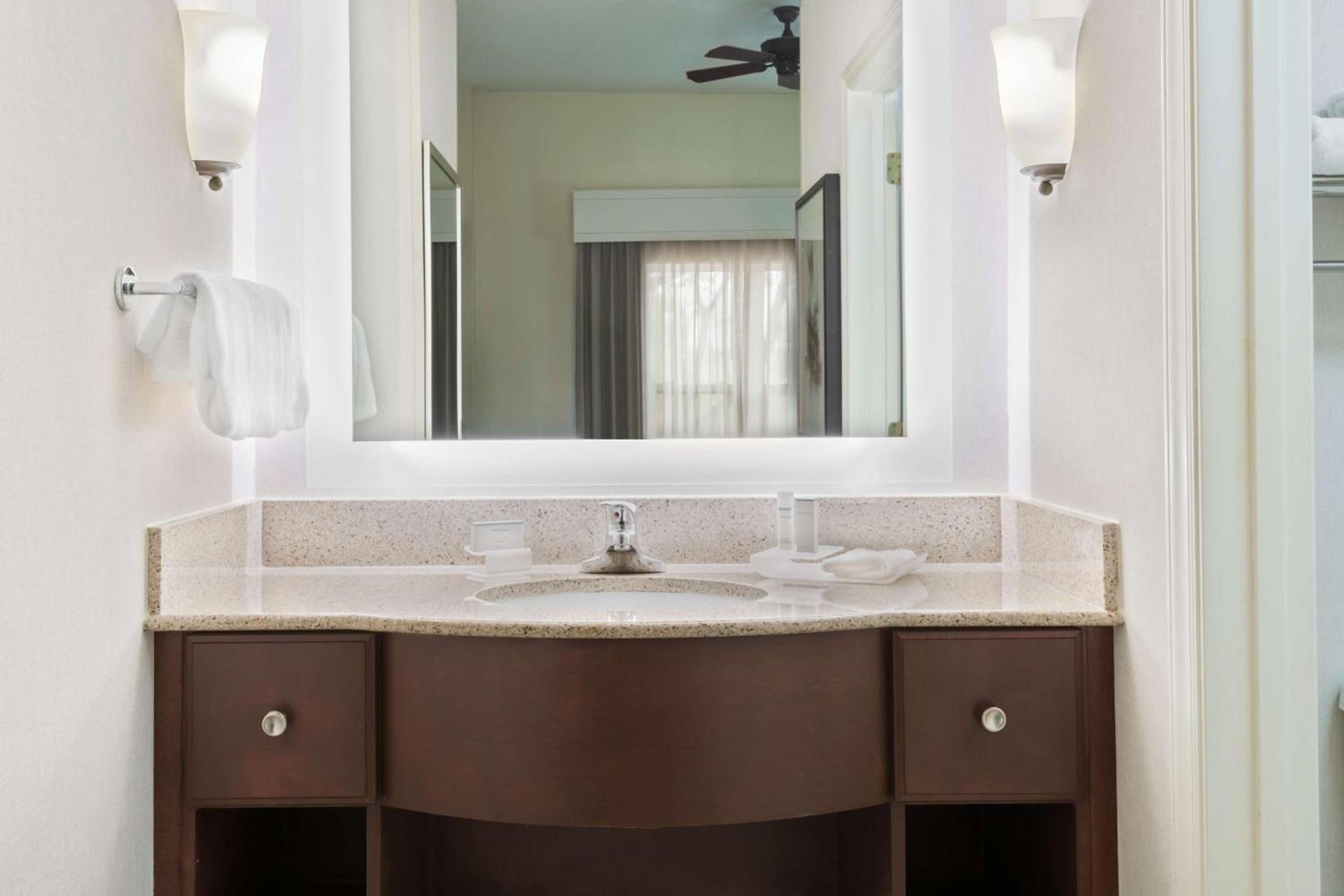 Homewood Suites by Hilton Raleigh/Crabtree Valley photo 19
