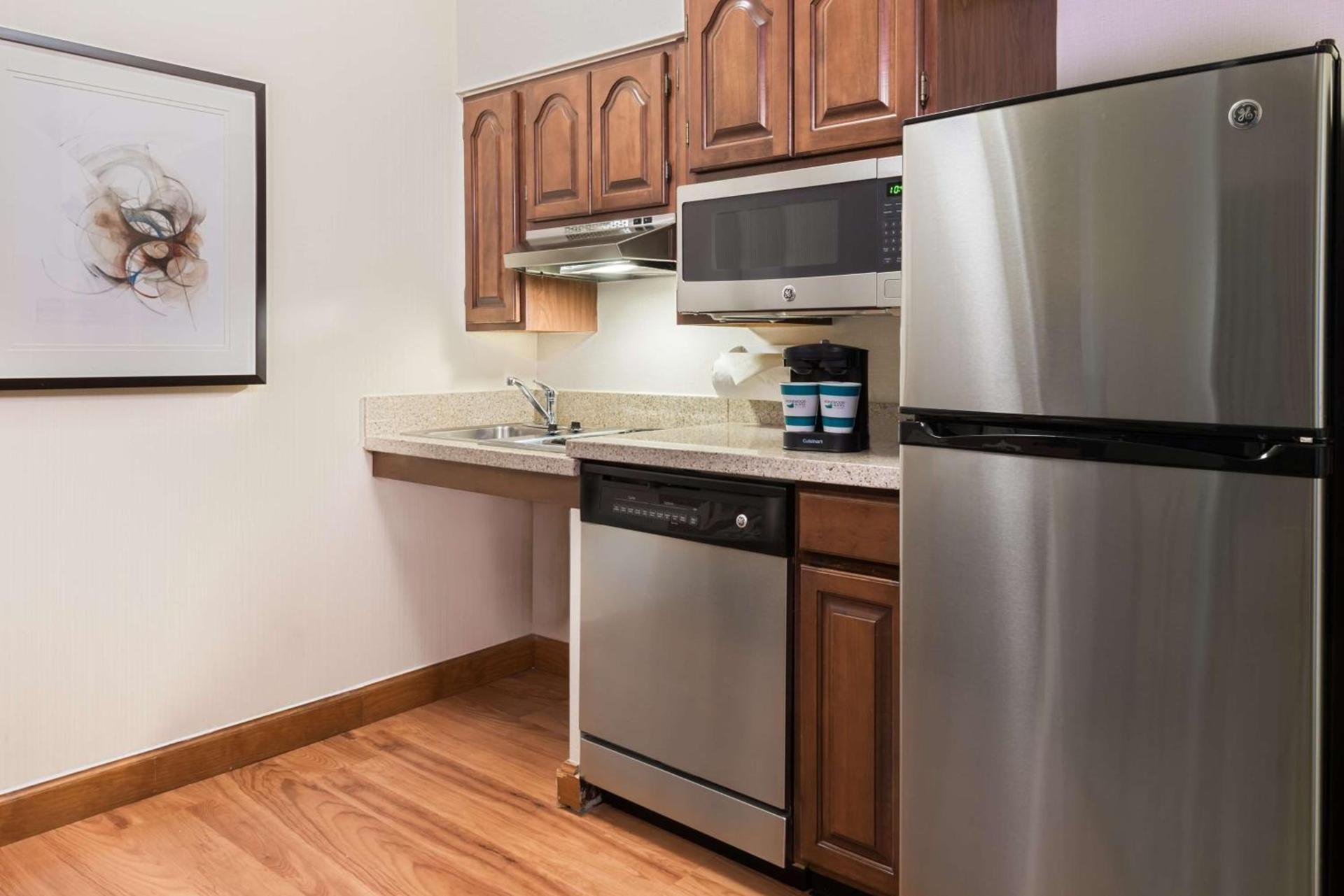 Homewood Suites by Hilton Raleigh/Crabtree Valley photo 32