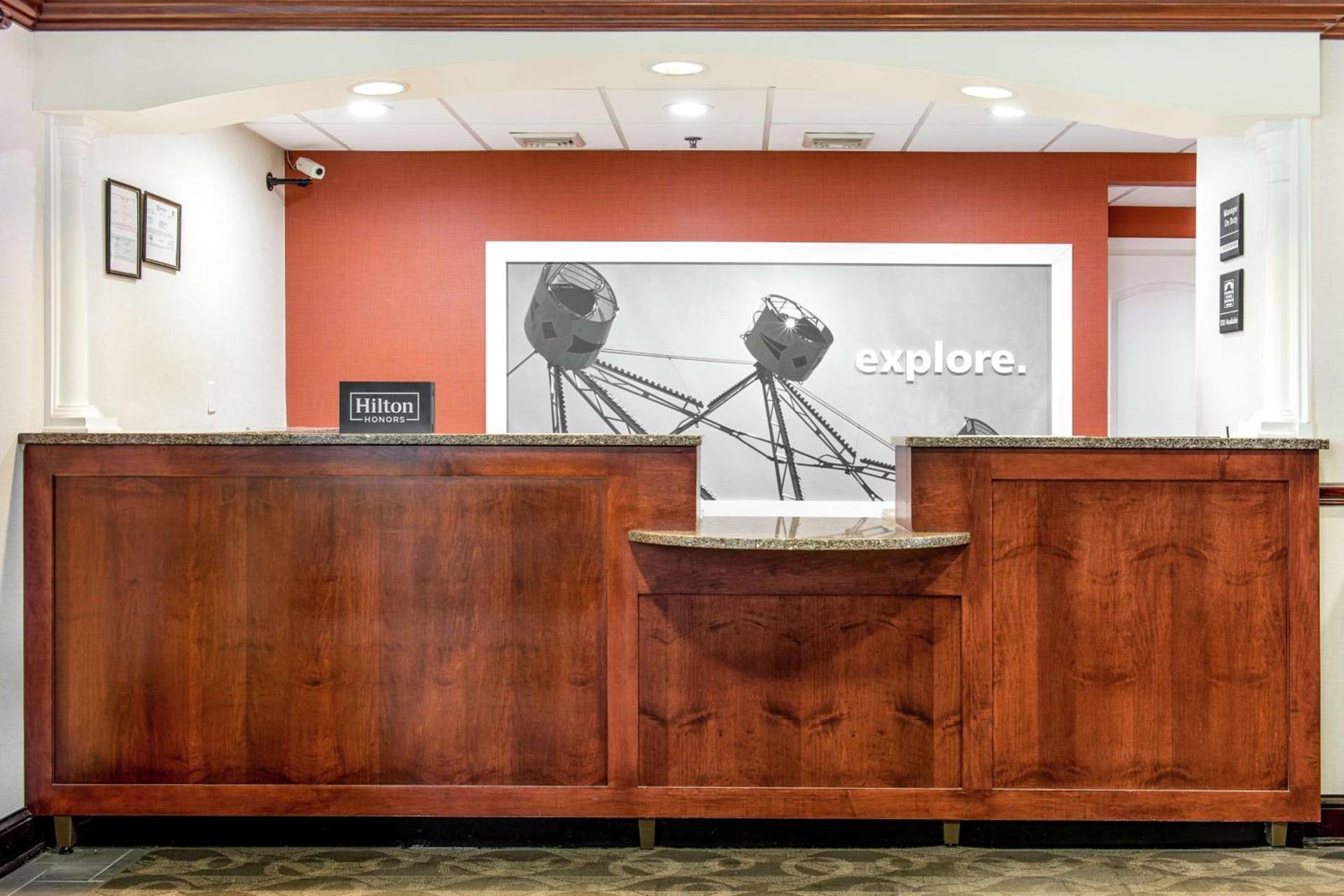 Hampton Inn & Suites Bethlehem photo 3