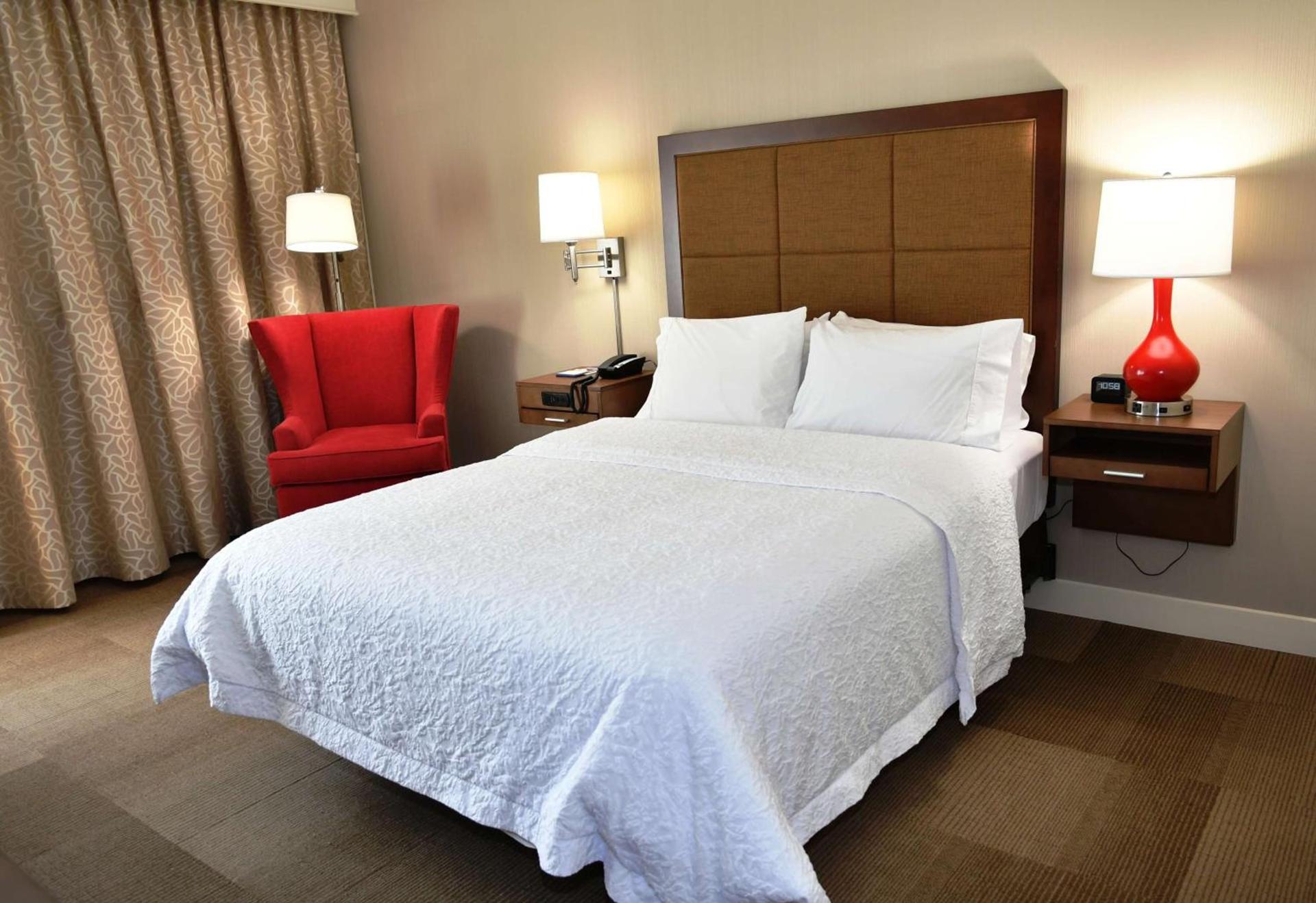 Hampton Inn & Suites Bethlehem photo 19