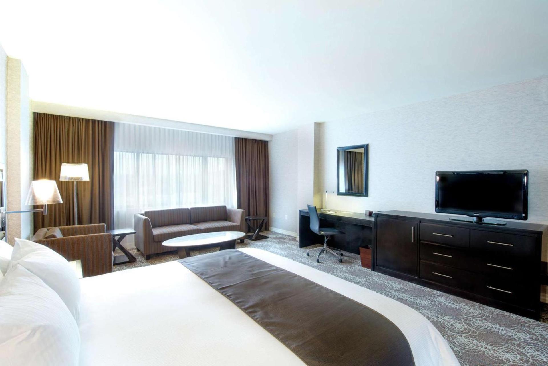 DoubleTree by Hilton Binghamton photo 12