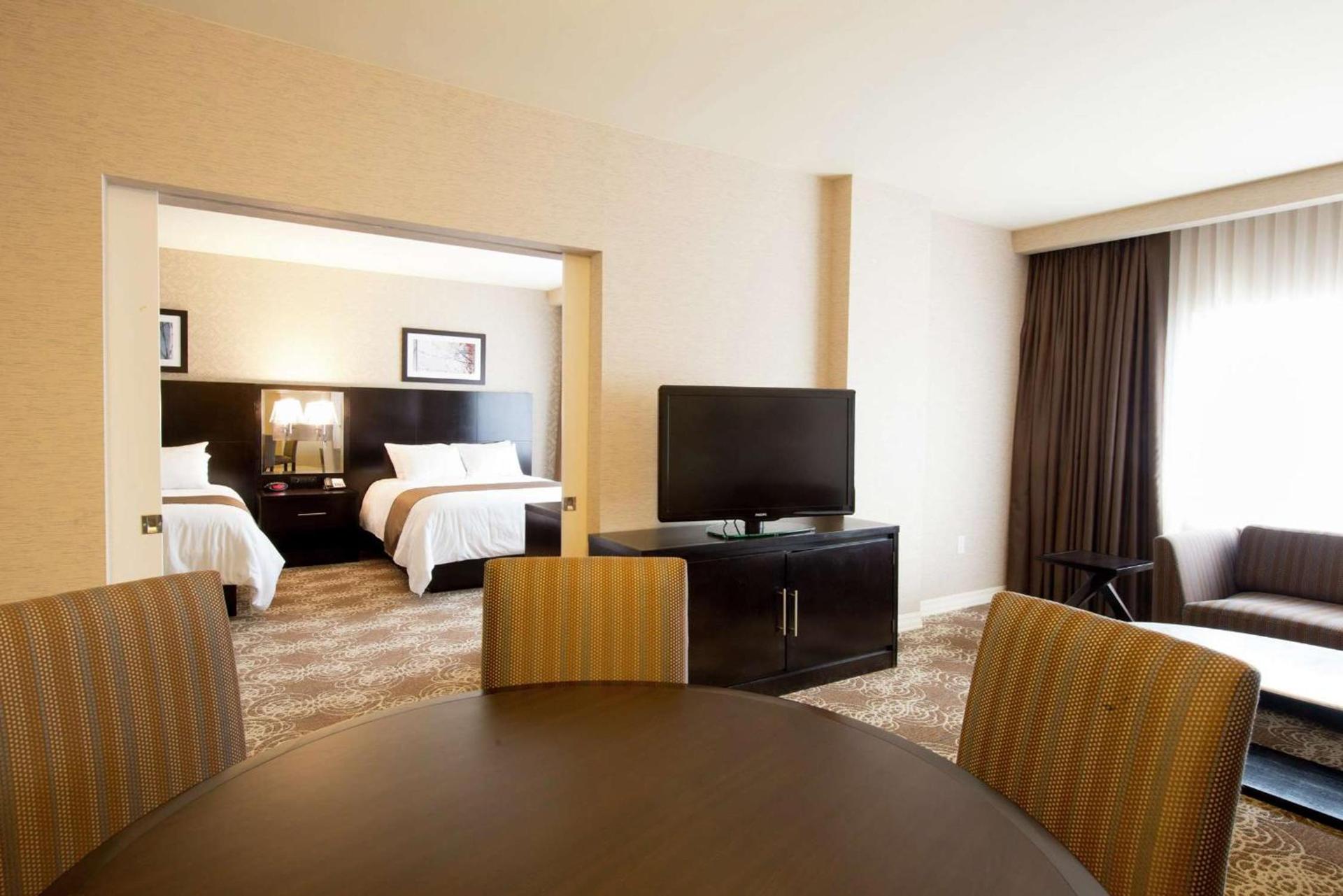 DoubleTree by Hilton Binghamton photo 11