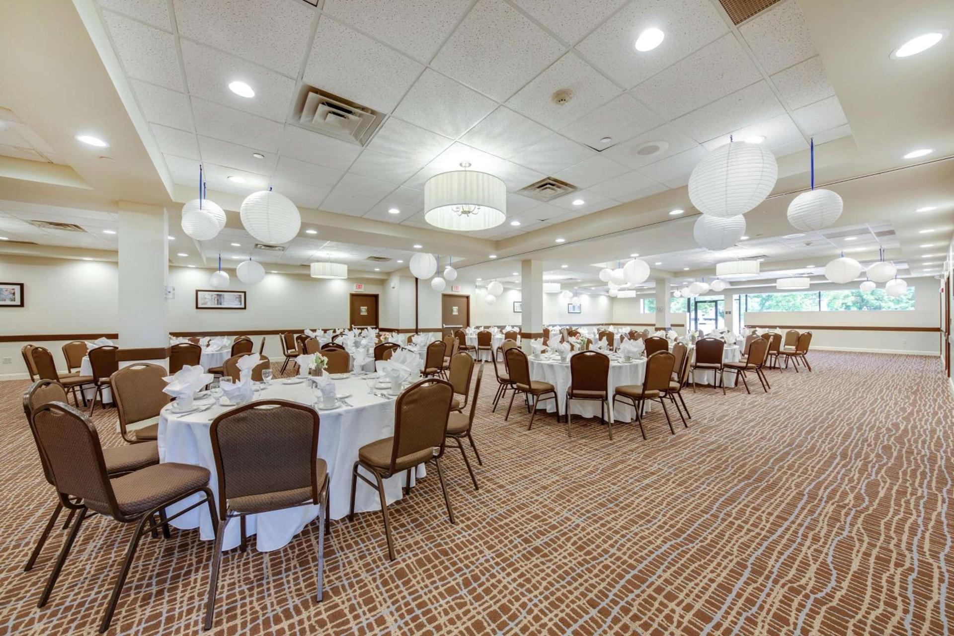 DoubleTree by Hilton Binghamton photo 14