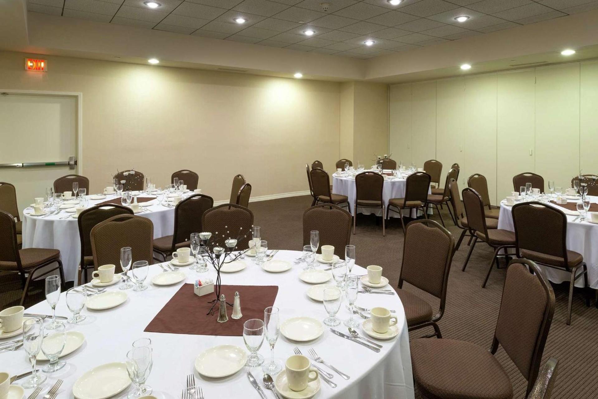 DoubleTree by Hilton Binghamton photo 20
