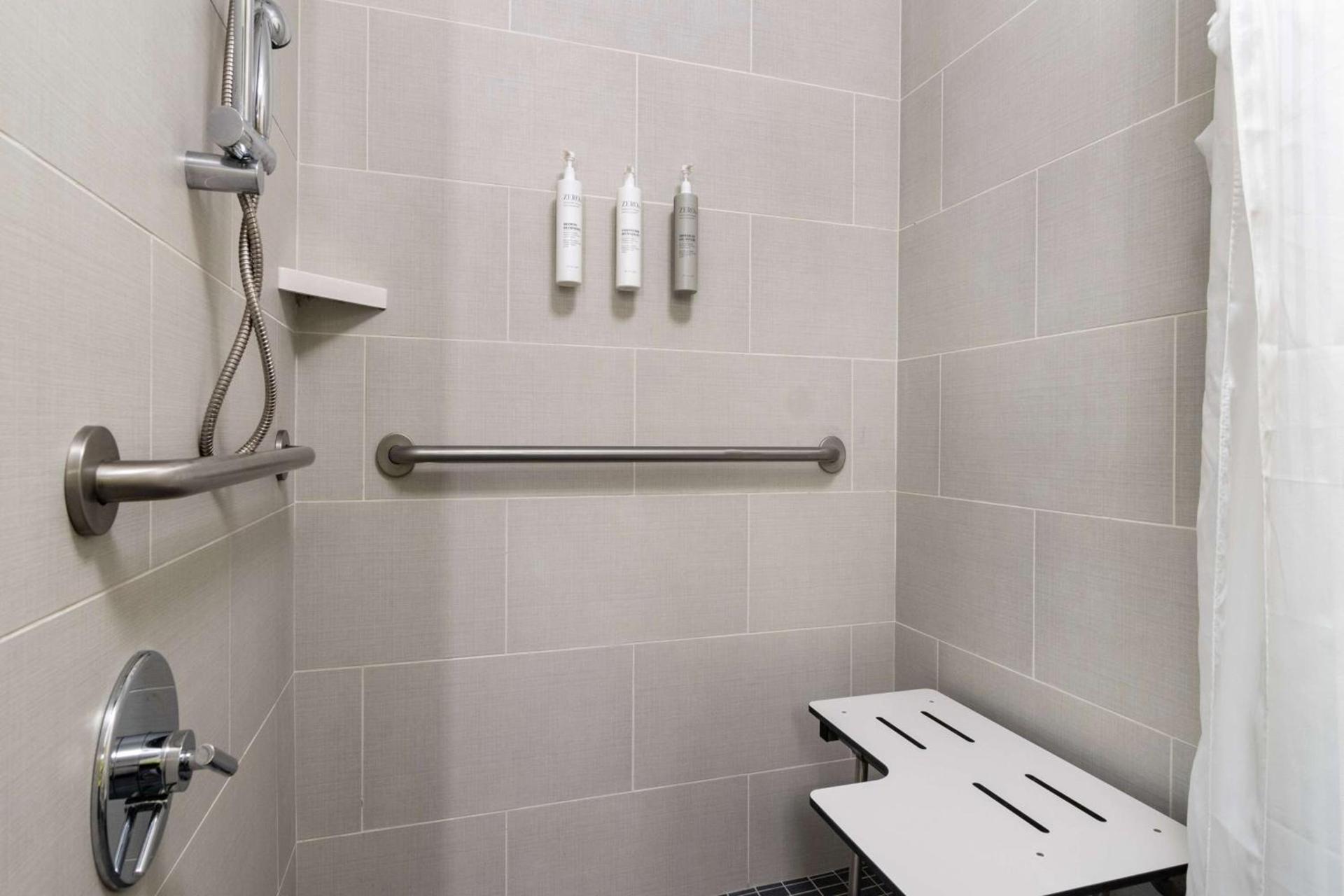Hilton Garden Inn Madison West/Middleton photo 21