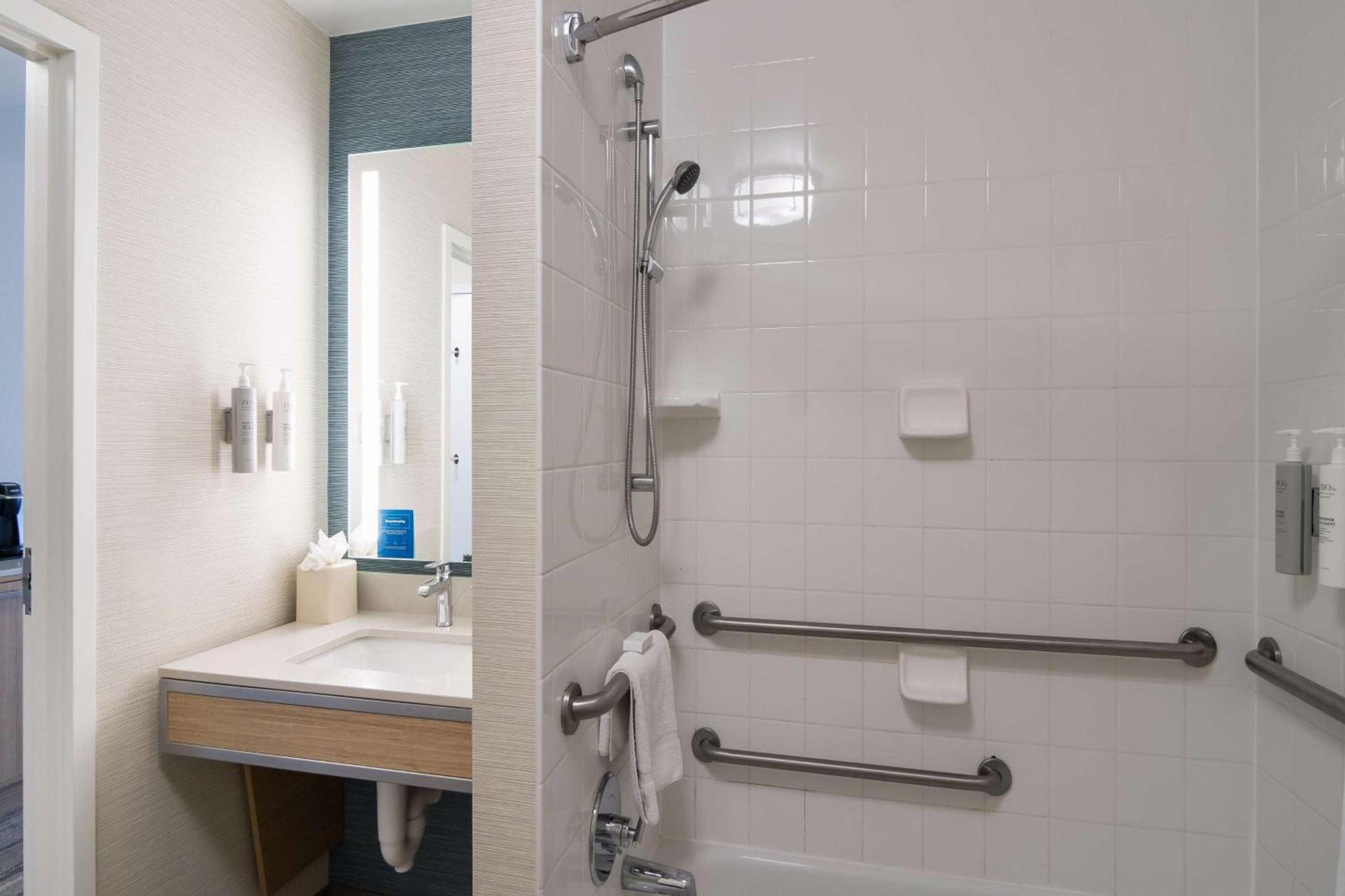 Hilton Garden Inn Madison West/Middleton photo 37
