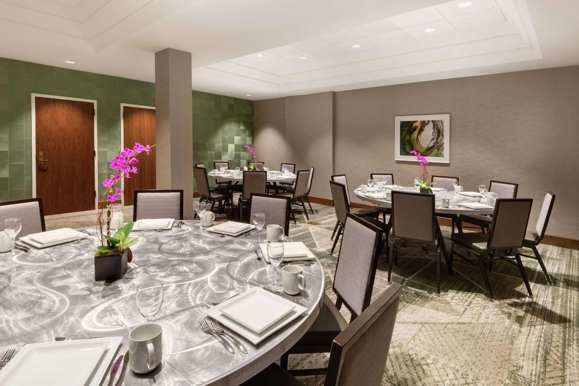 Embassy Suites Tysons Corner photo 33