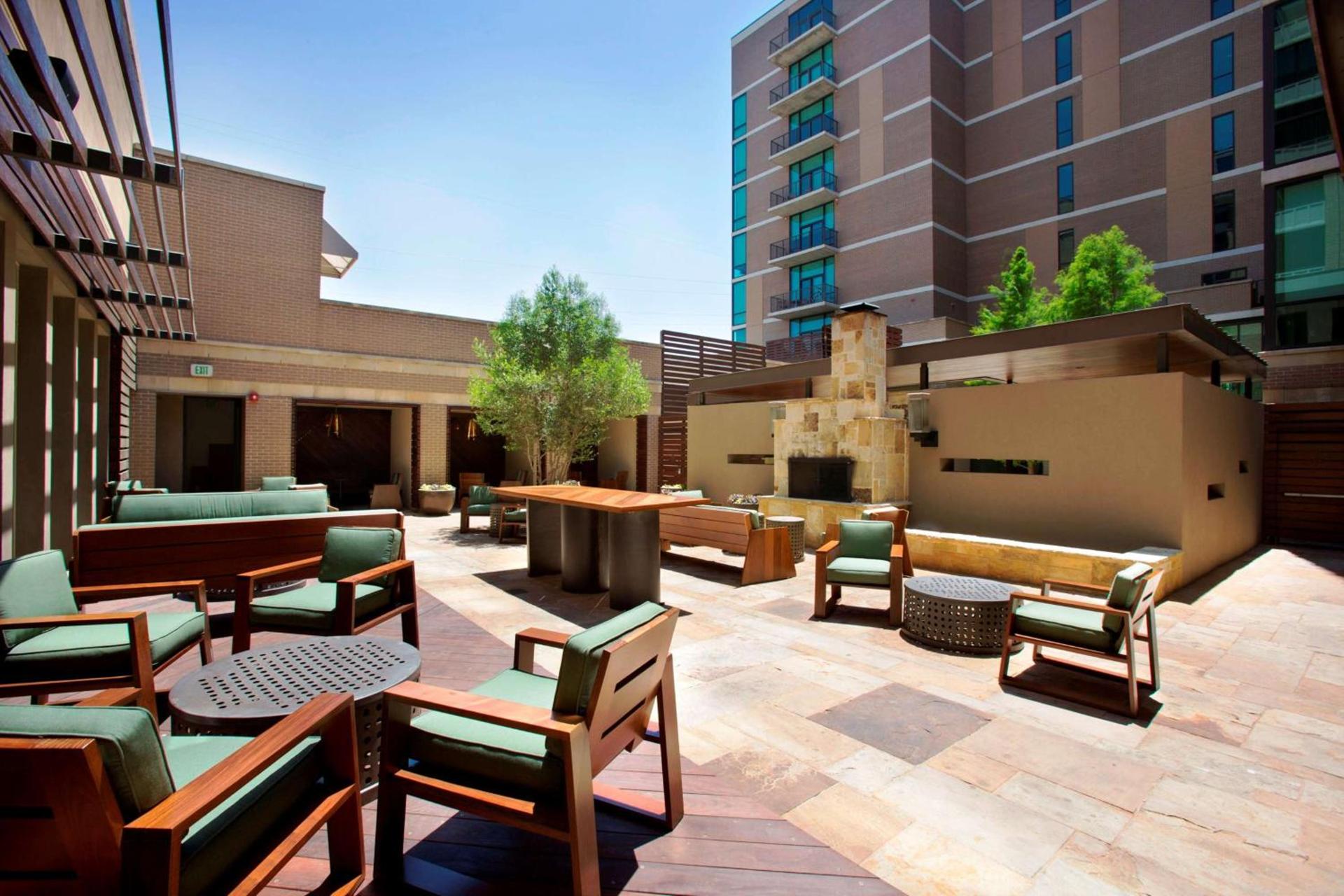 The Highland Dallas, Curio Collection by Hilton photo 2