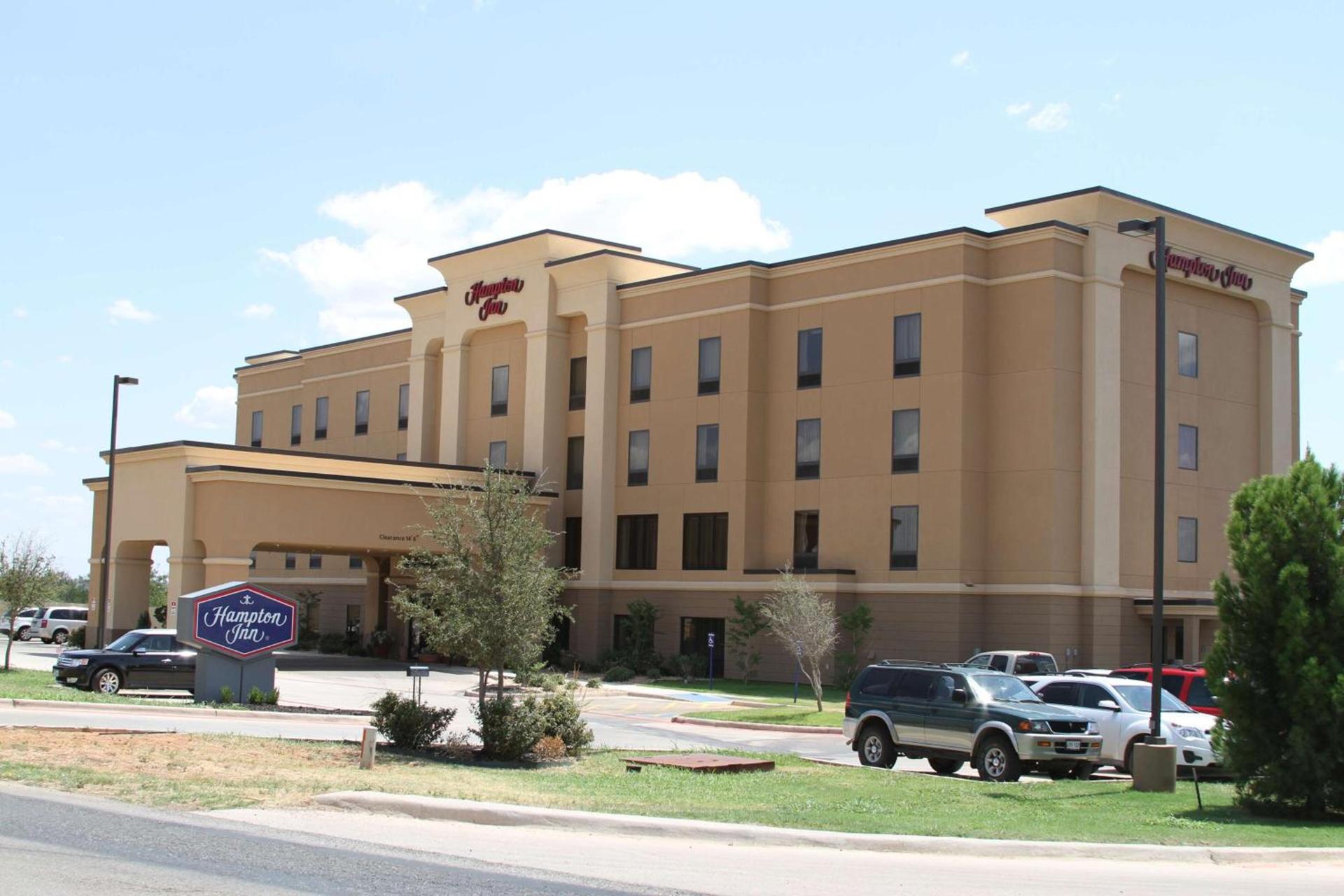 Hampton Inn Sweetwater photo 2