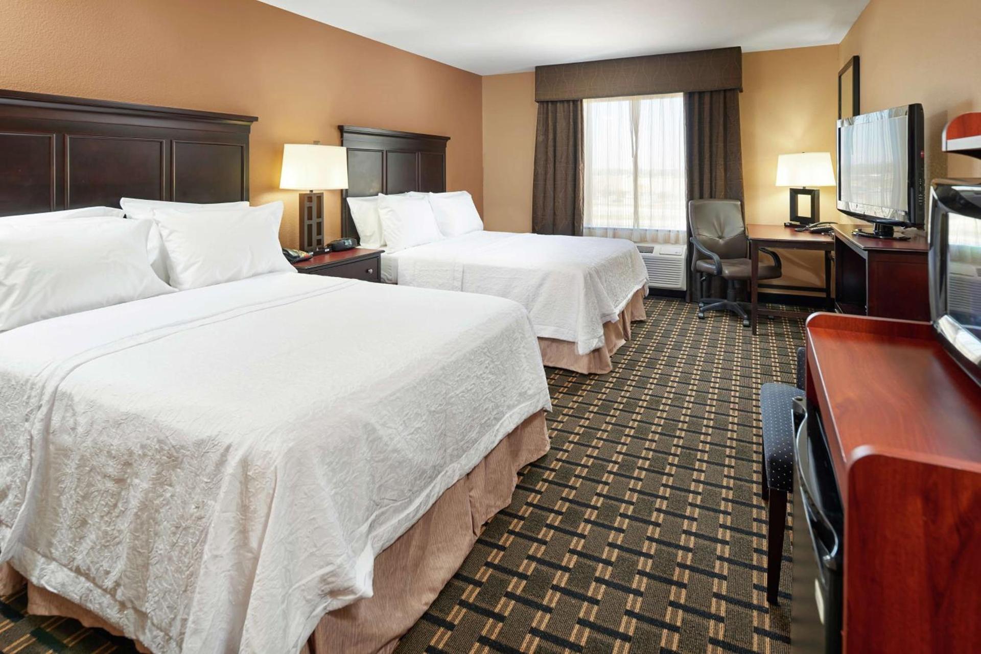Hampton Inn Sweetwater photo 18