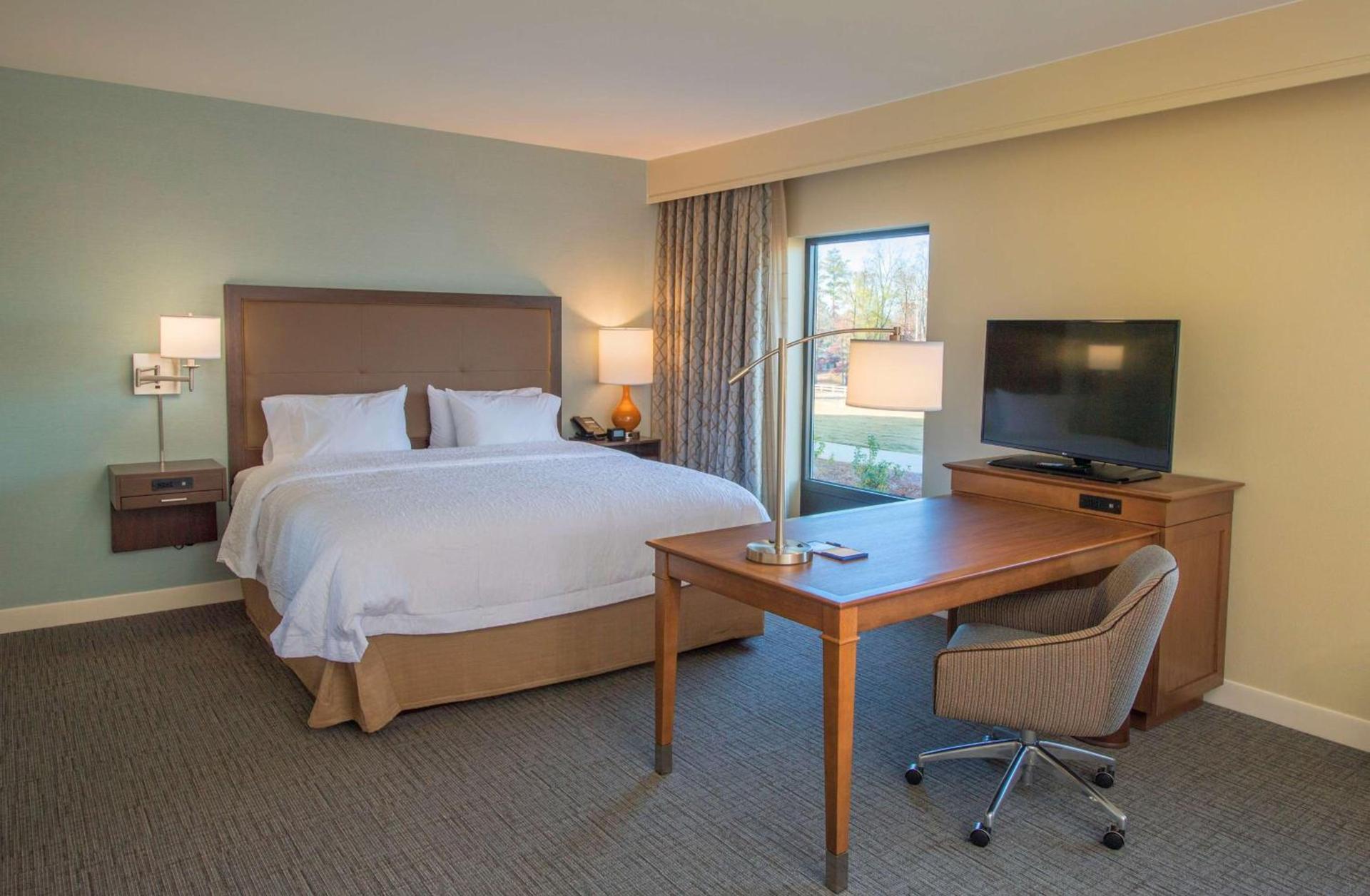 Hampton Inn & Suites Braselton photo 18