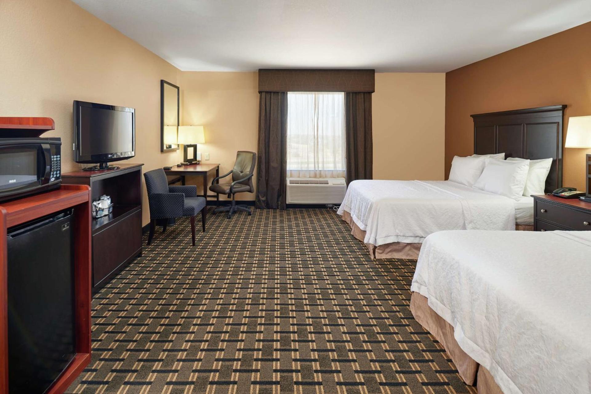 Hampton Inn Sweetwater photo 22