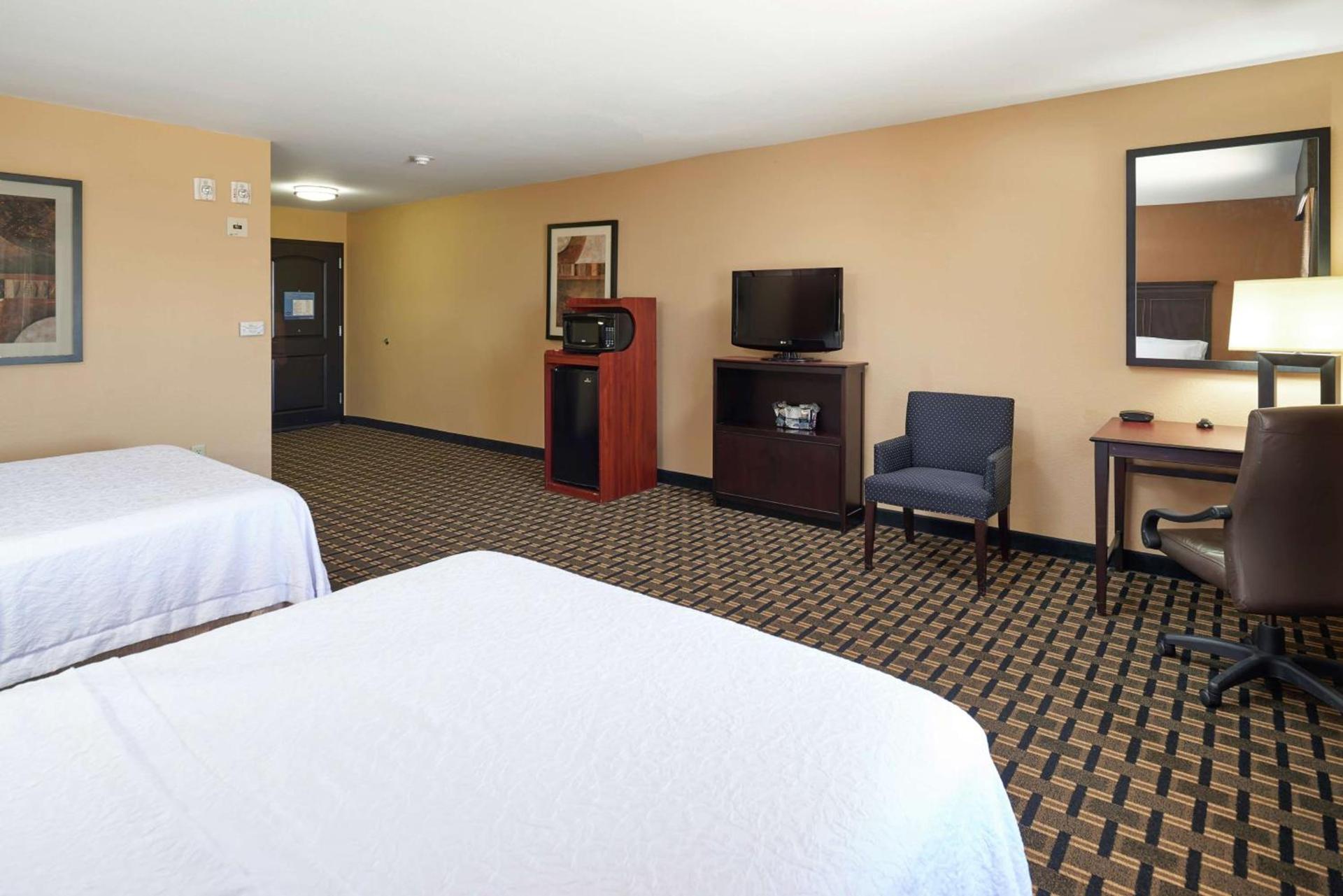Hampton Inn Sweetwater photo 23